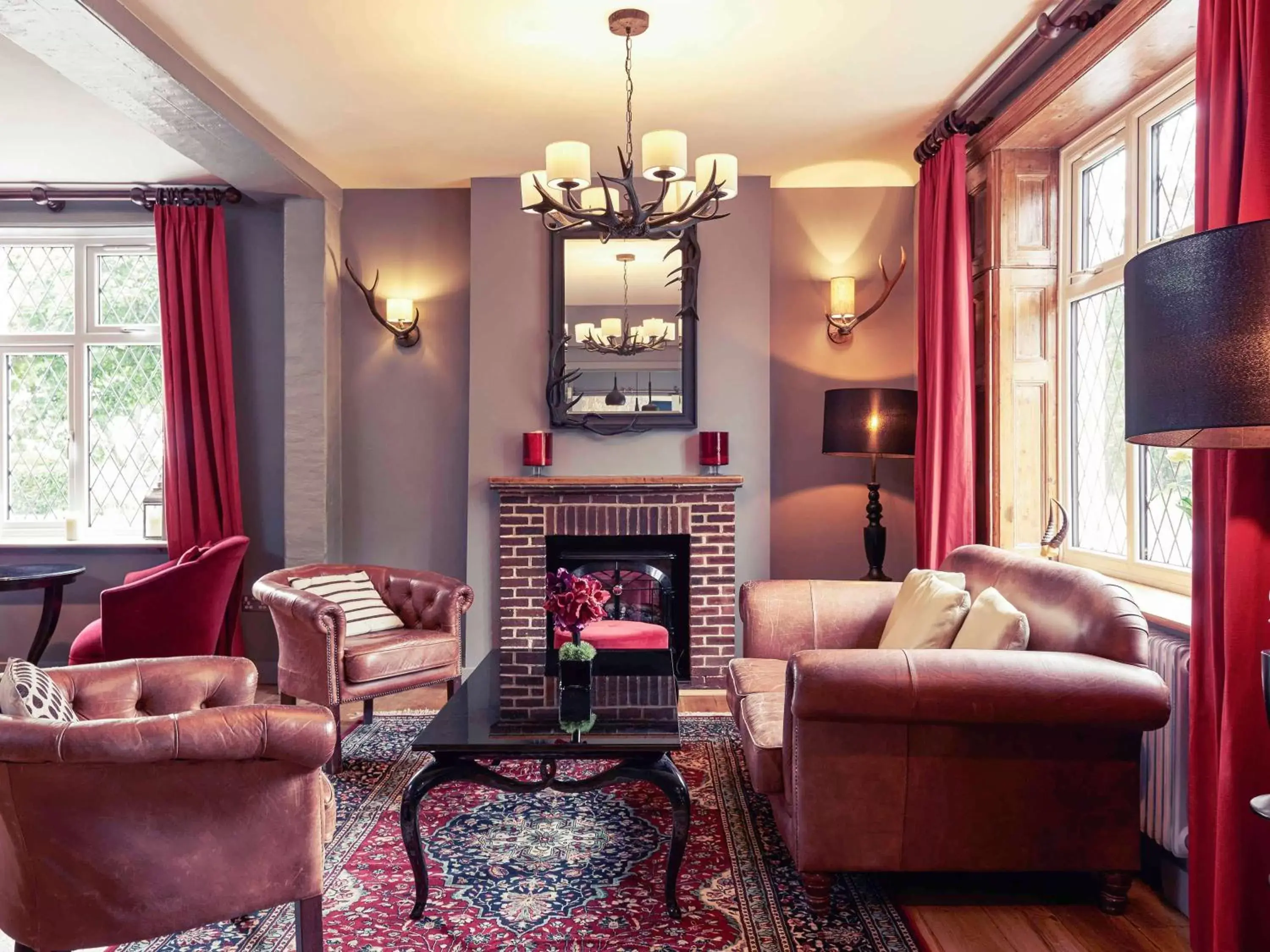 Lounge or bar, Seating Area in Mercure Thame Lambert Hotel