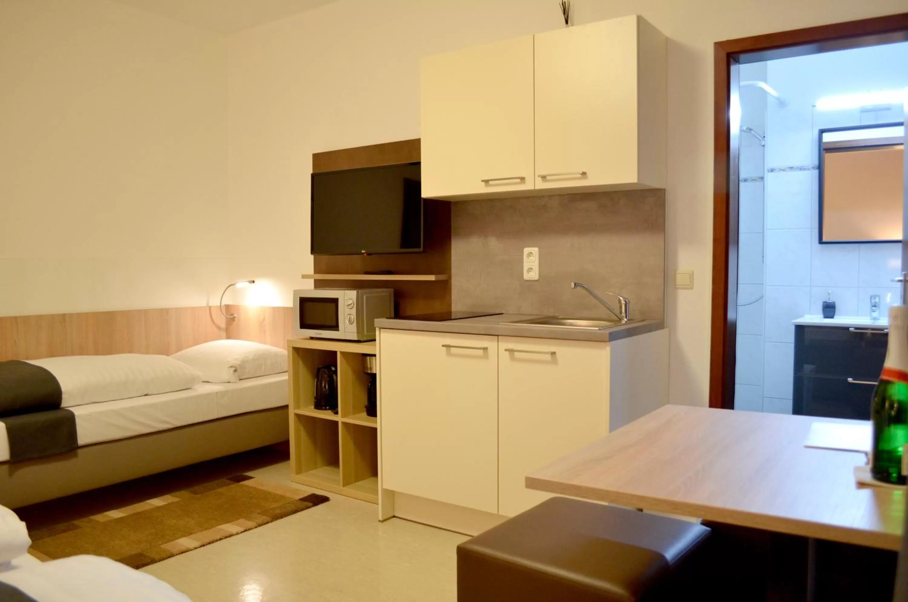 Photo of the whole room, Bed in Hana Aparthotel