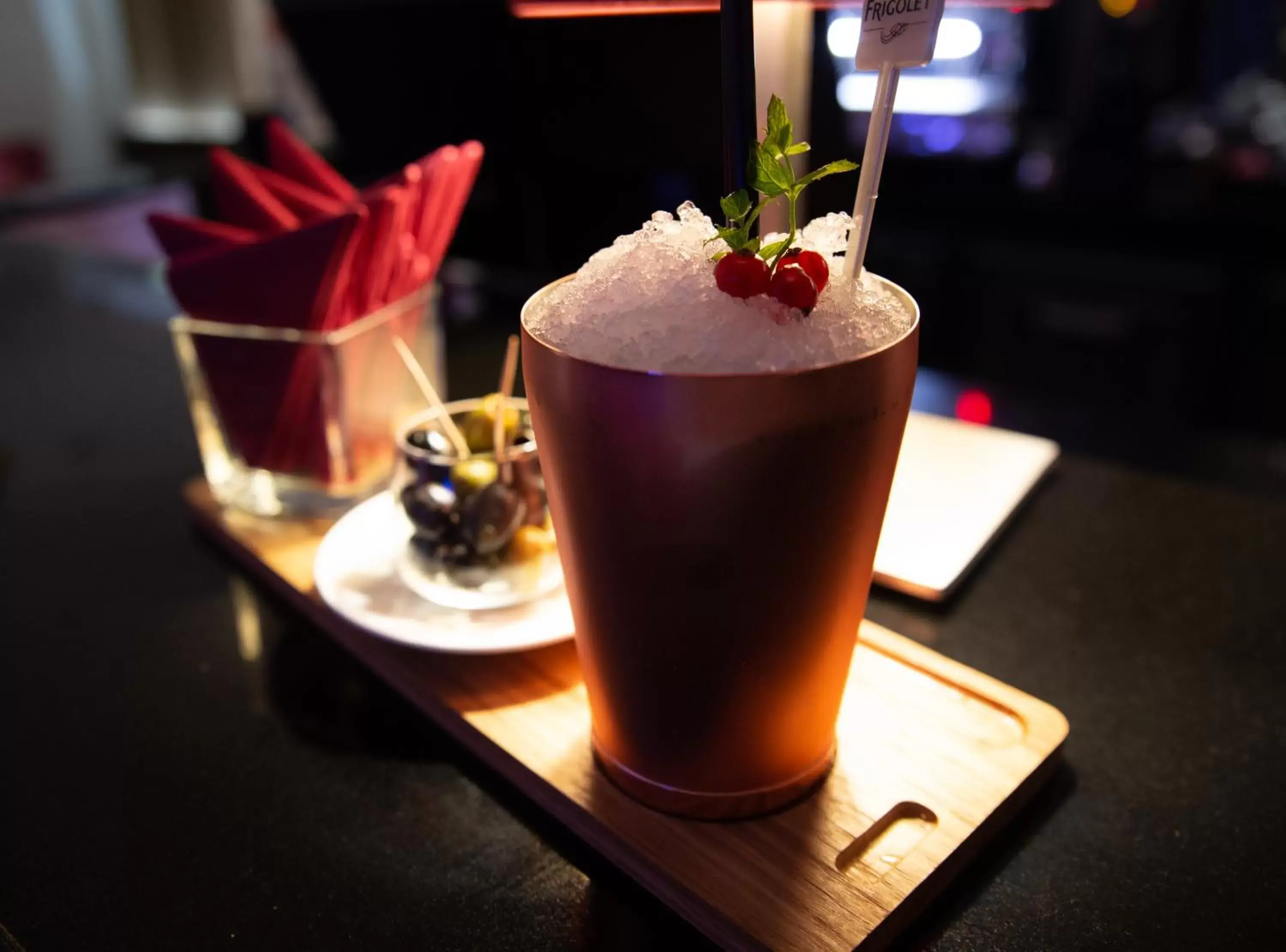 Lounge or bar, Drinks in Zenitude Relais & Spa - Paris Charles de Gaulle
