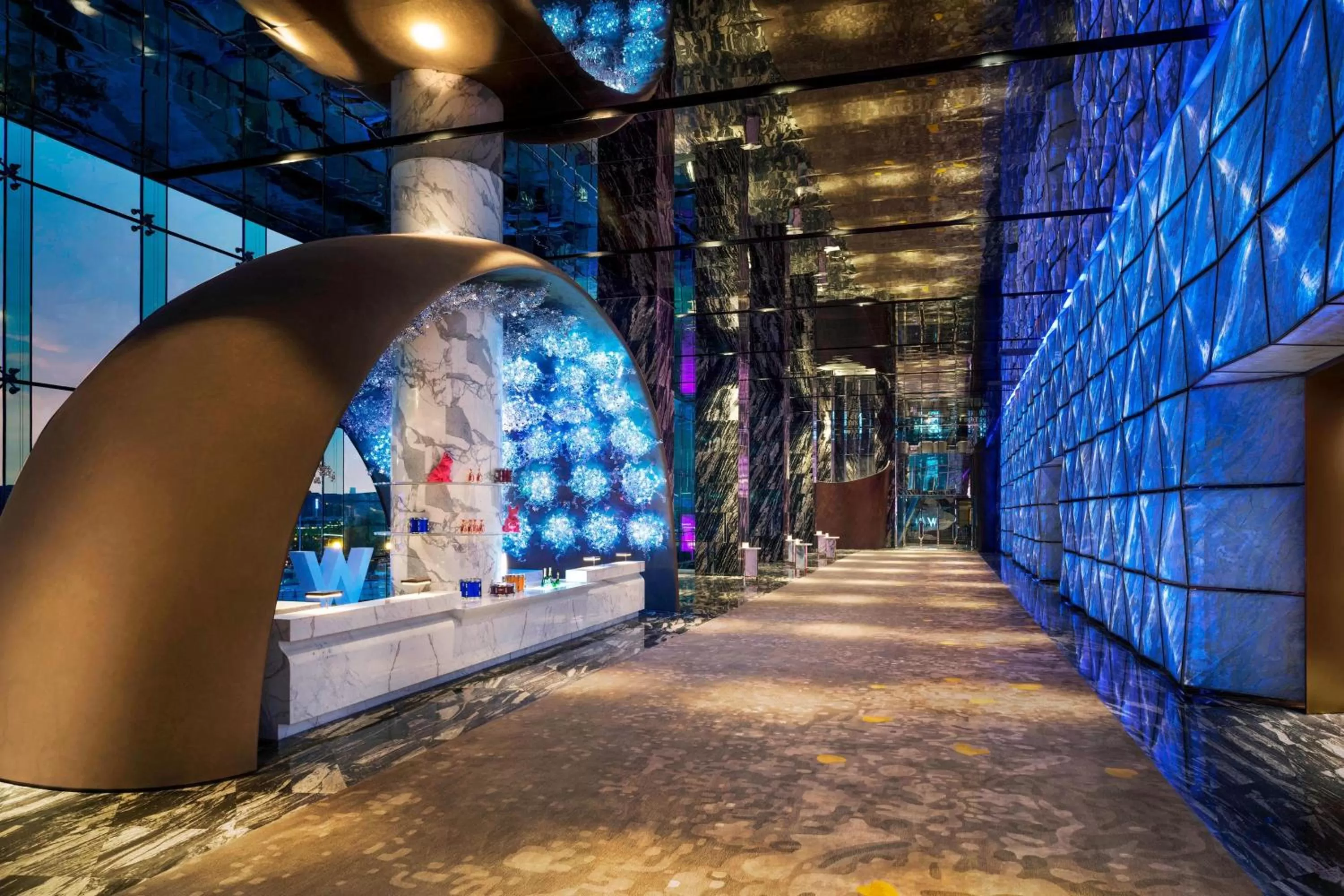 Meeting/conference room in W XIAN Hotel