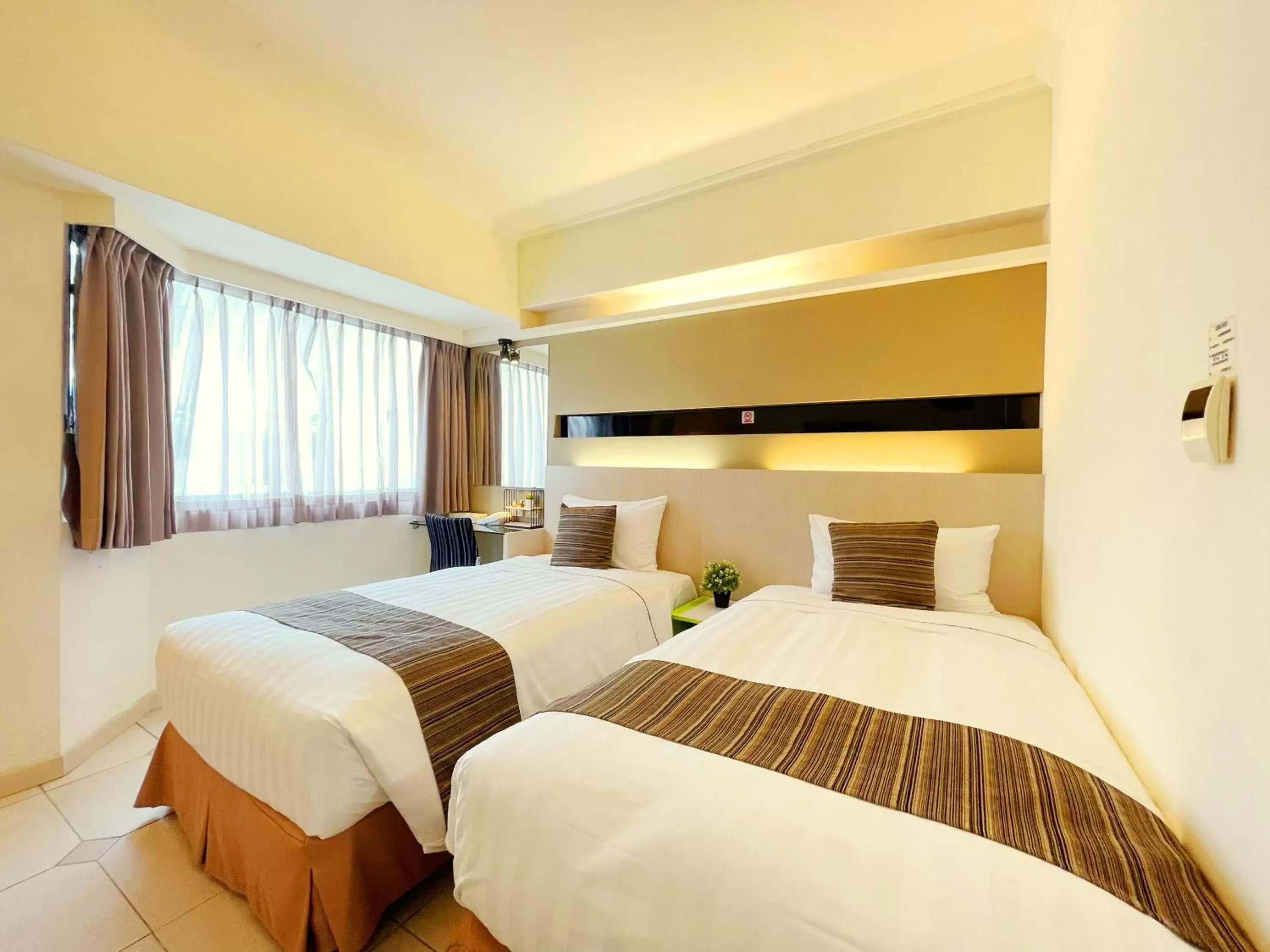 Photo of the whole room, Bed in Finders Hotel Hualien Da-Tong