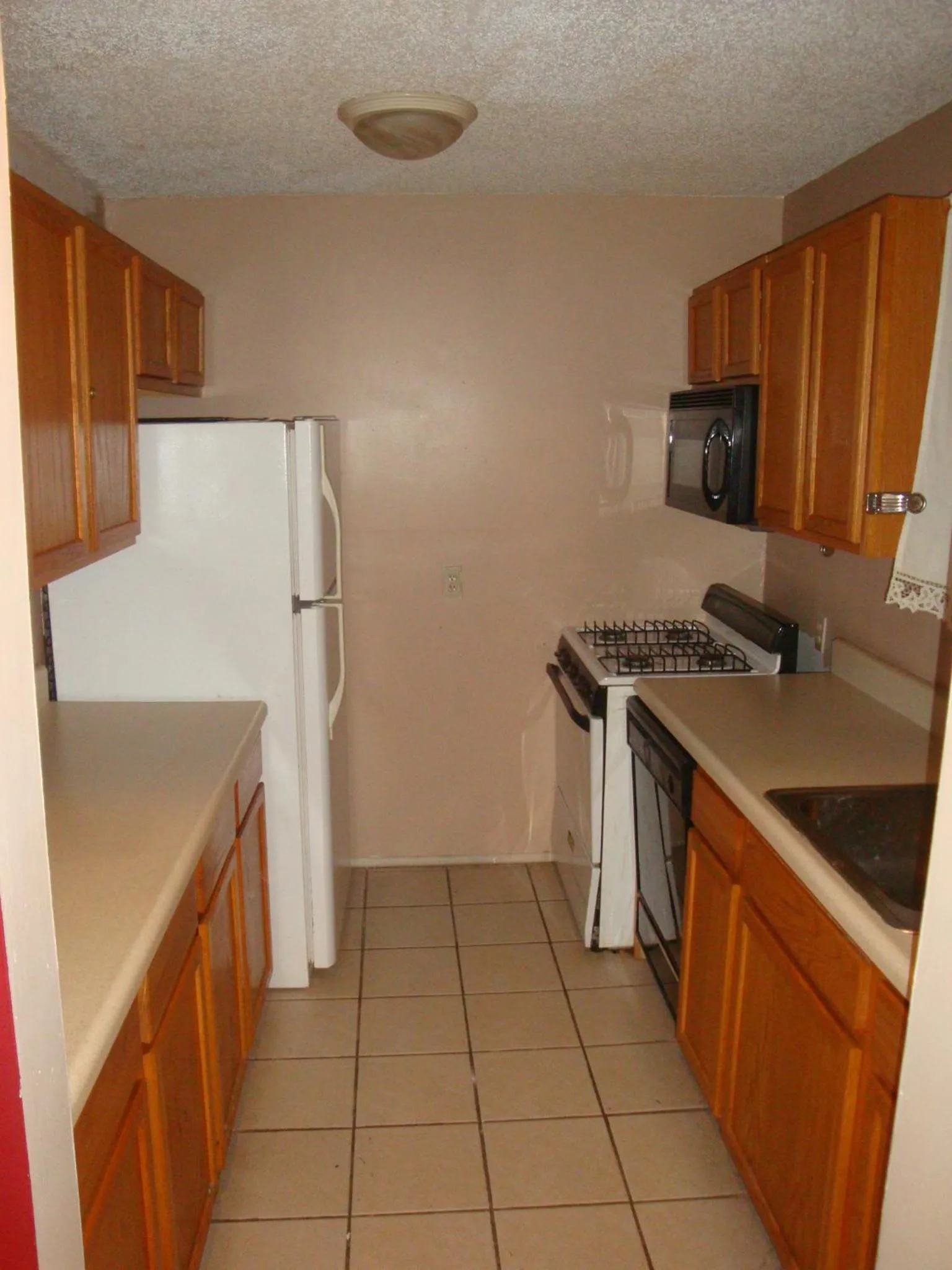 Kitchen or kitchenette in Economy Motel Inn and Suites Somers Point