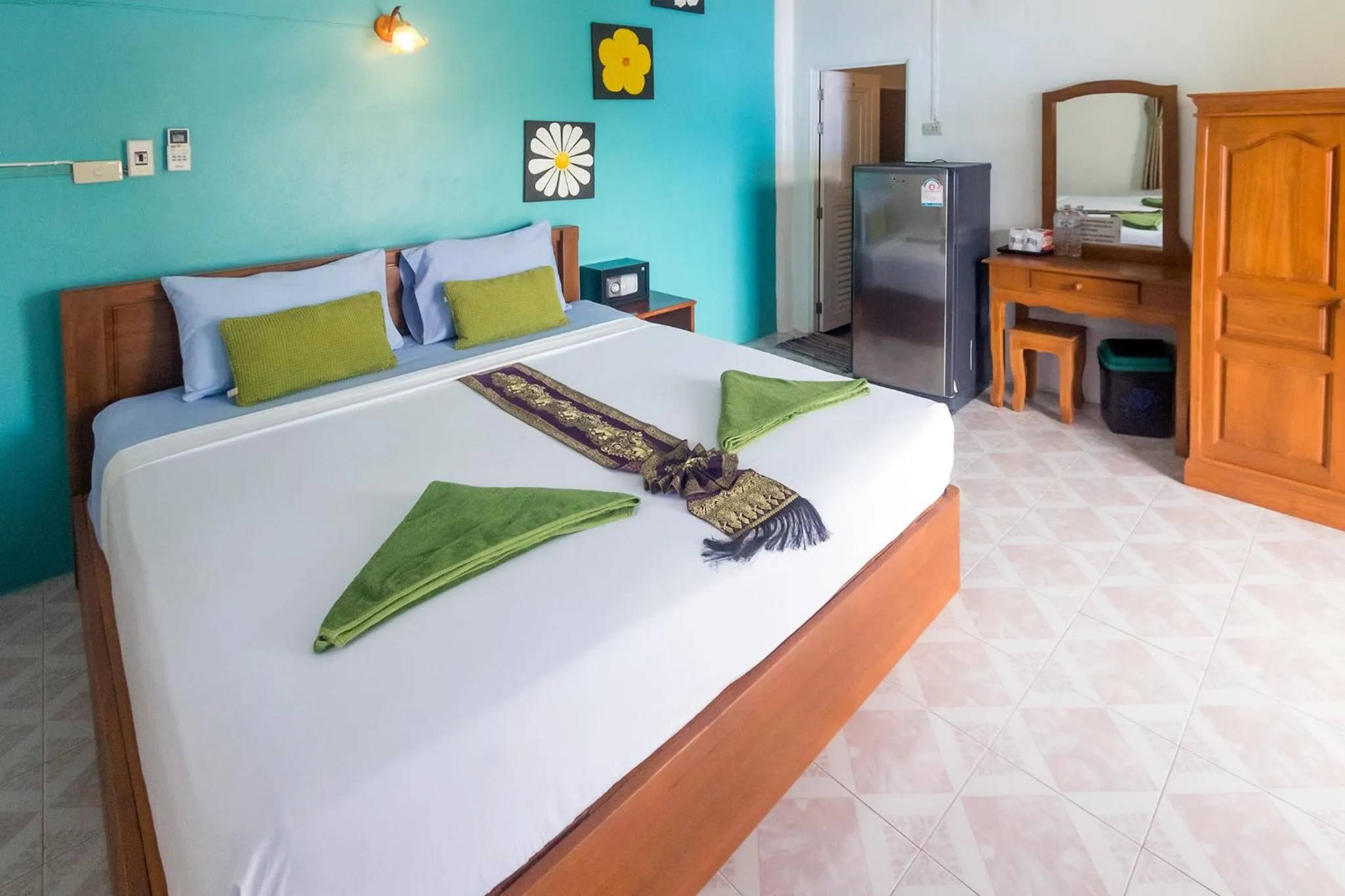 Bed in Lanta Garden Home