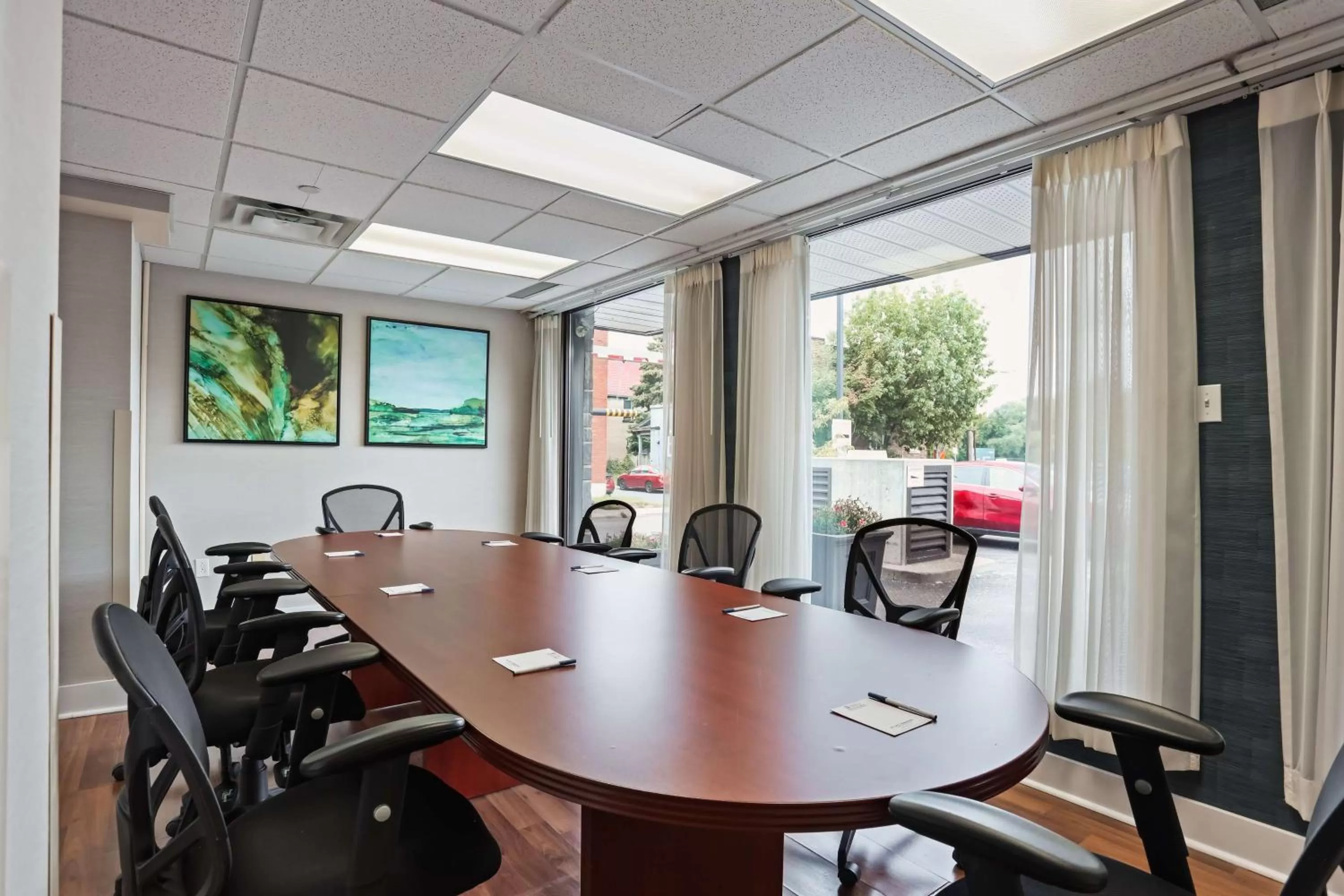 On site in Best Western Plus Gatineau-Ottawa Downtown