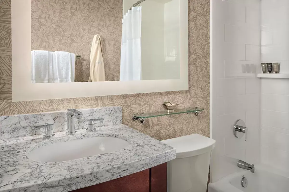 Bathroom in Bahia Resort Hotel