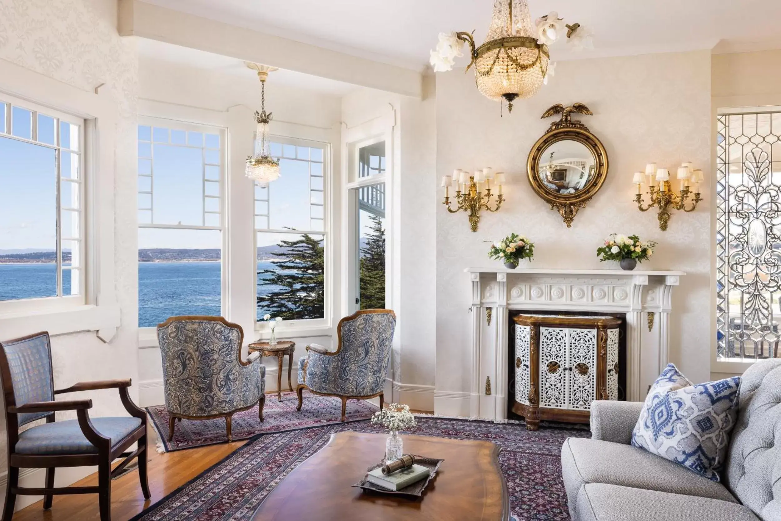 Lobby or reception, Seating Area in Seven Gables Inn on Monterey Bay, A Kirkwood Collection Hotel