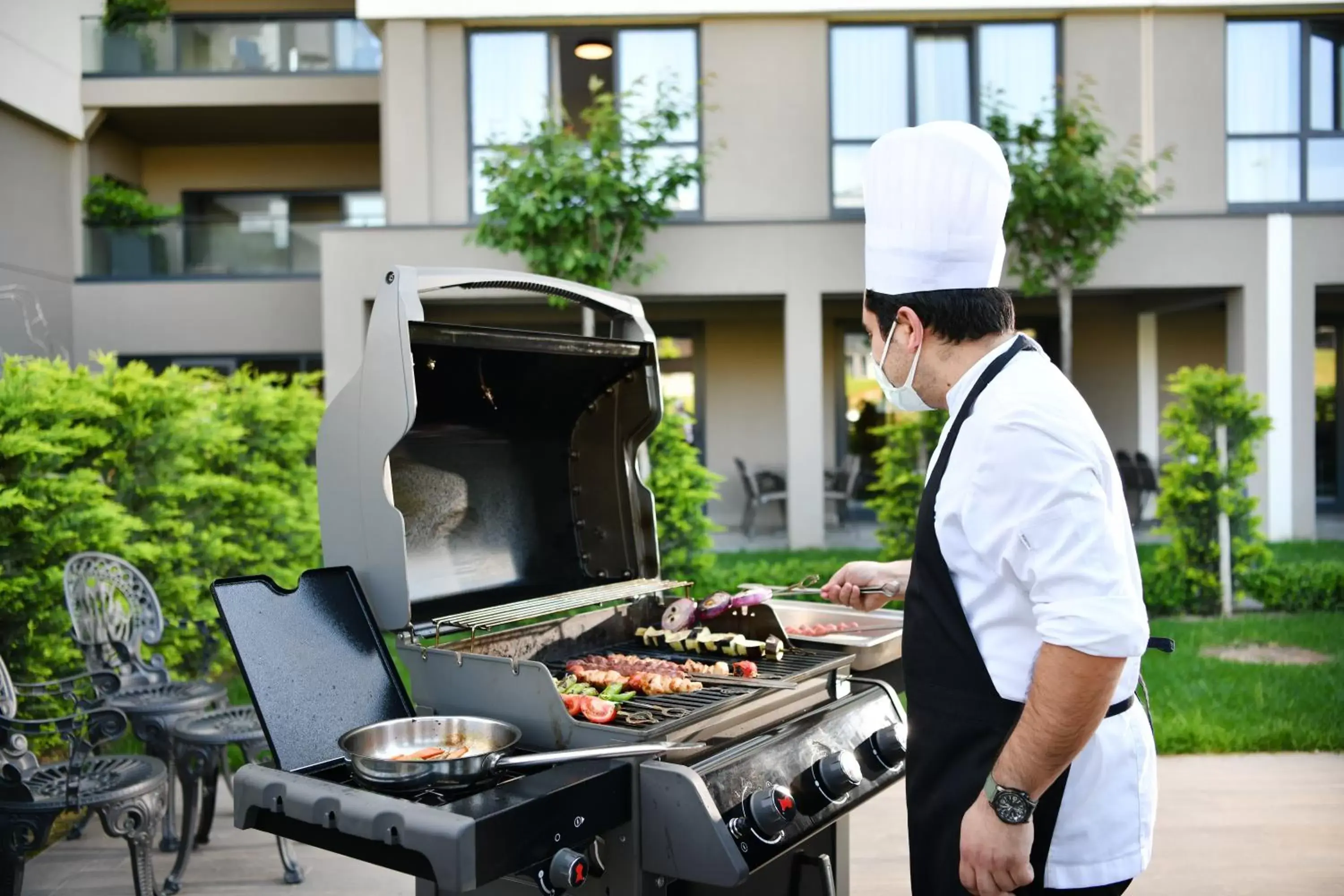 BBQ facilities in Antwell Suites