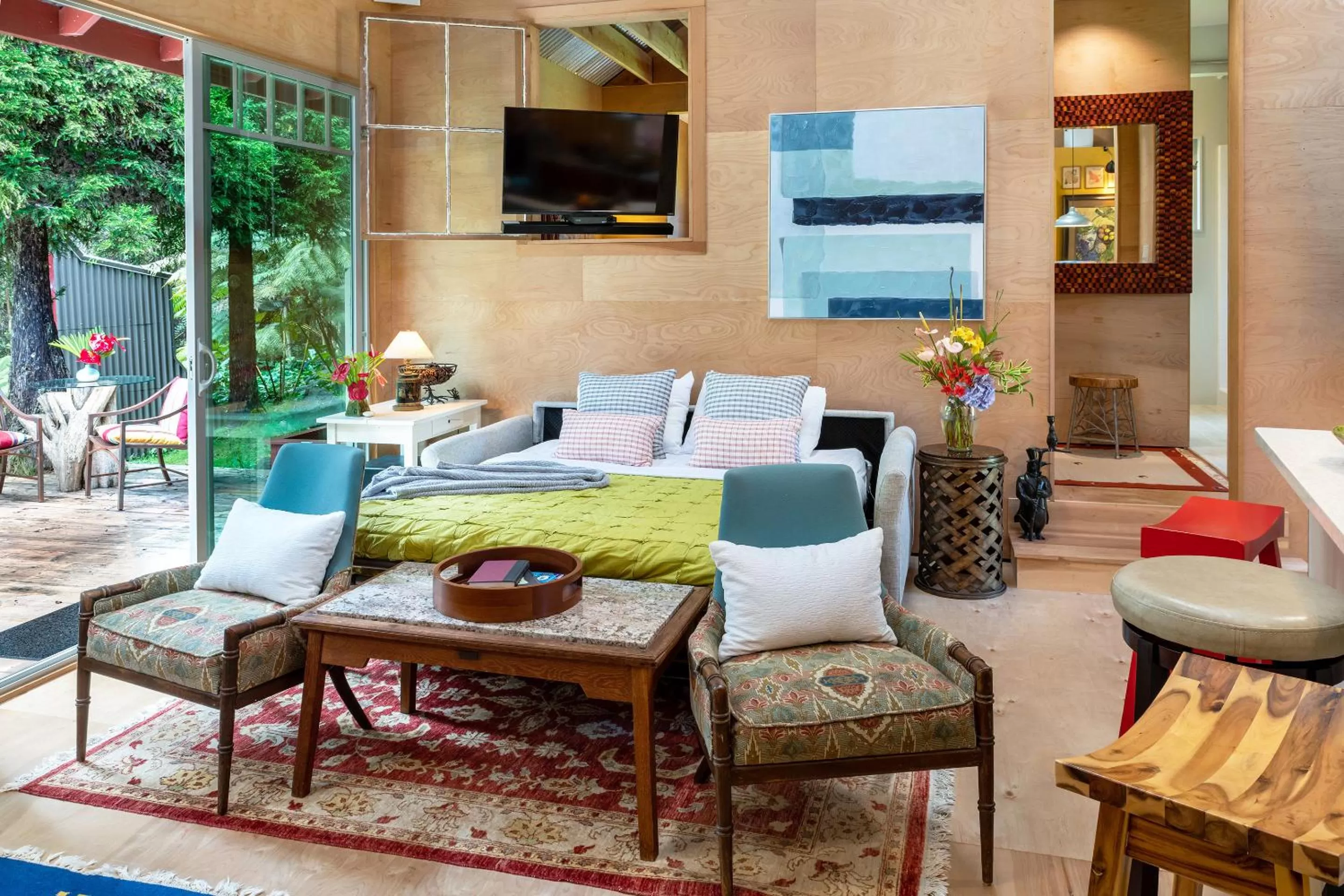 Communal lounge/ TV room, Seating Area in Volcano Village Estates