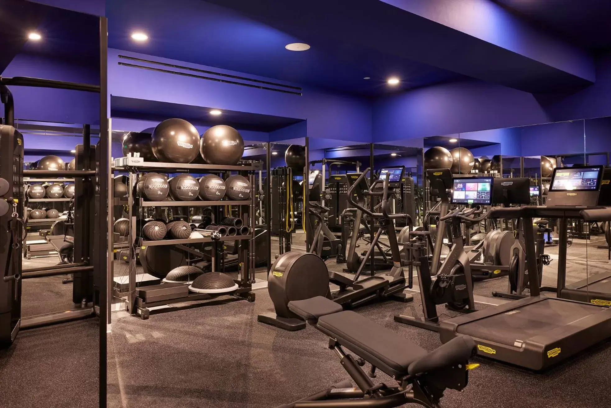 Fitness centre/facilities, Fitness Center/Facilities in Hotel Fresh