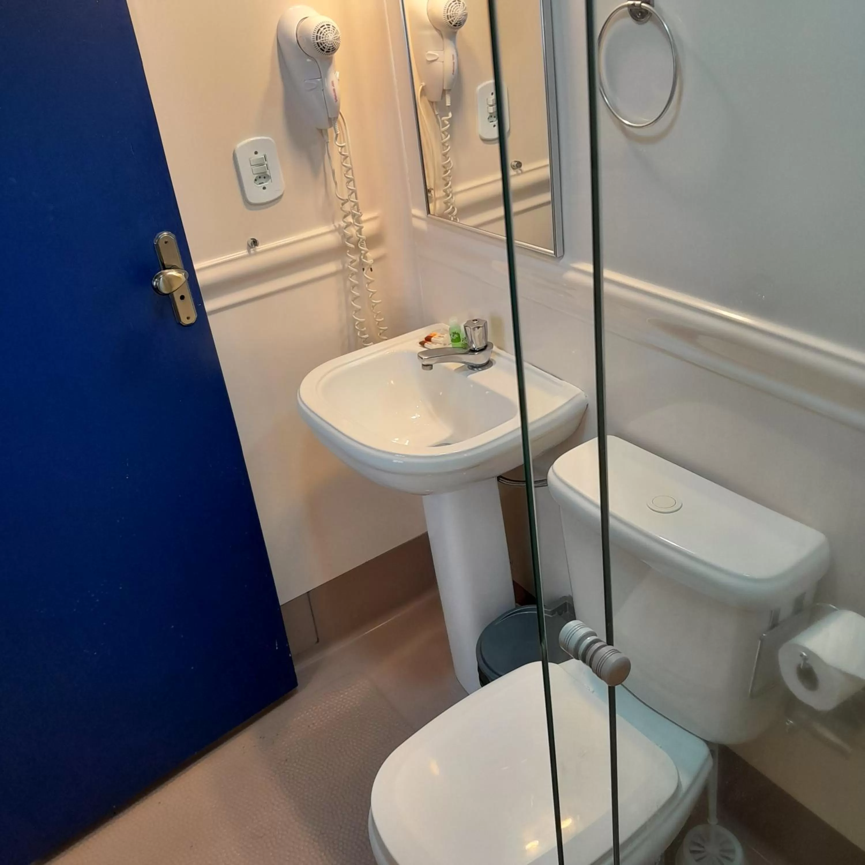 Shower, Bathroom in Hotel Barroco Mineiro