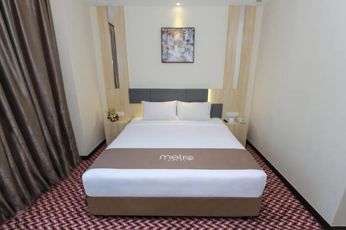 Bed in Metro Hotel Bukit Bintang