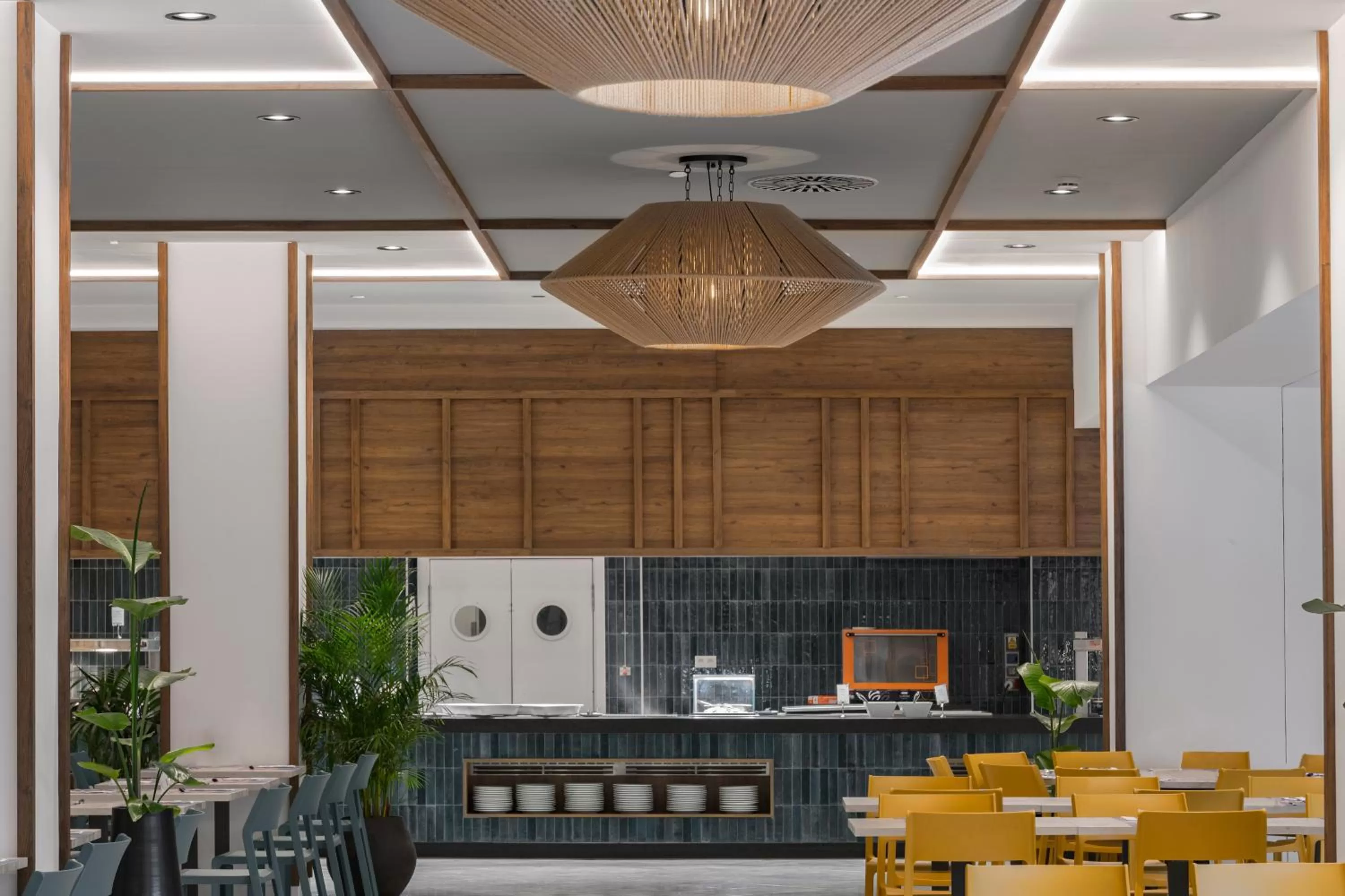 Dining area in FERGUS Puerto de la Cruz