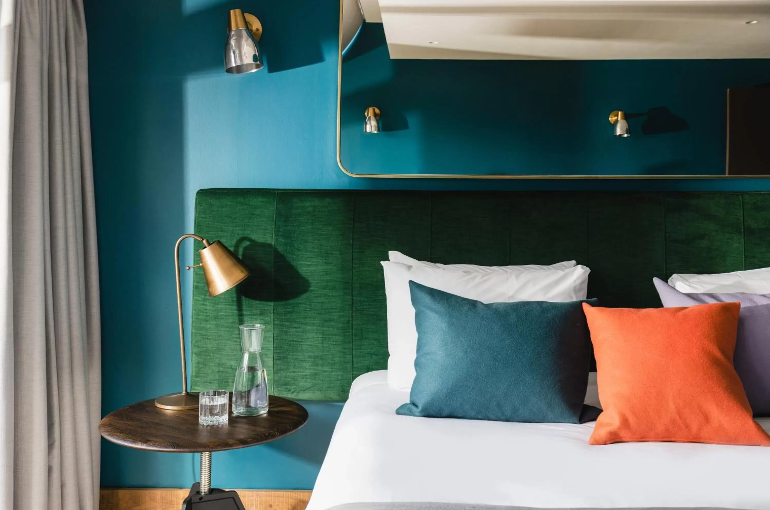 Bed in Native Manchester Bed in Native Manchester