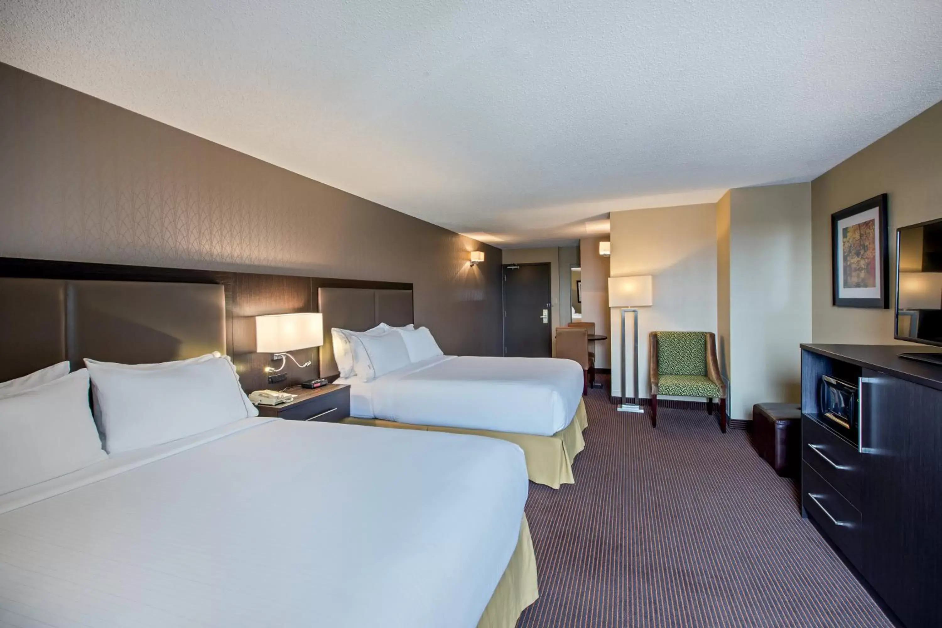 Photo of the whole room in Holiday Inn Express & Suites Regina Downtown, an IHG Hotel