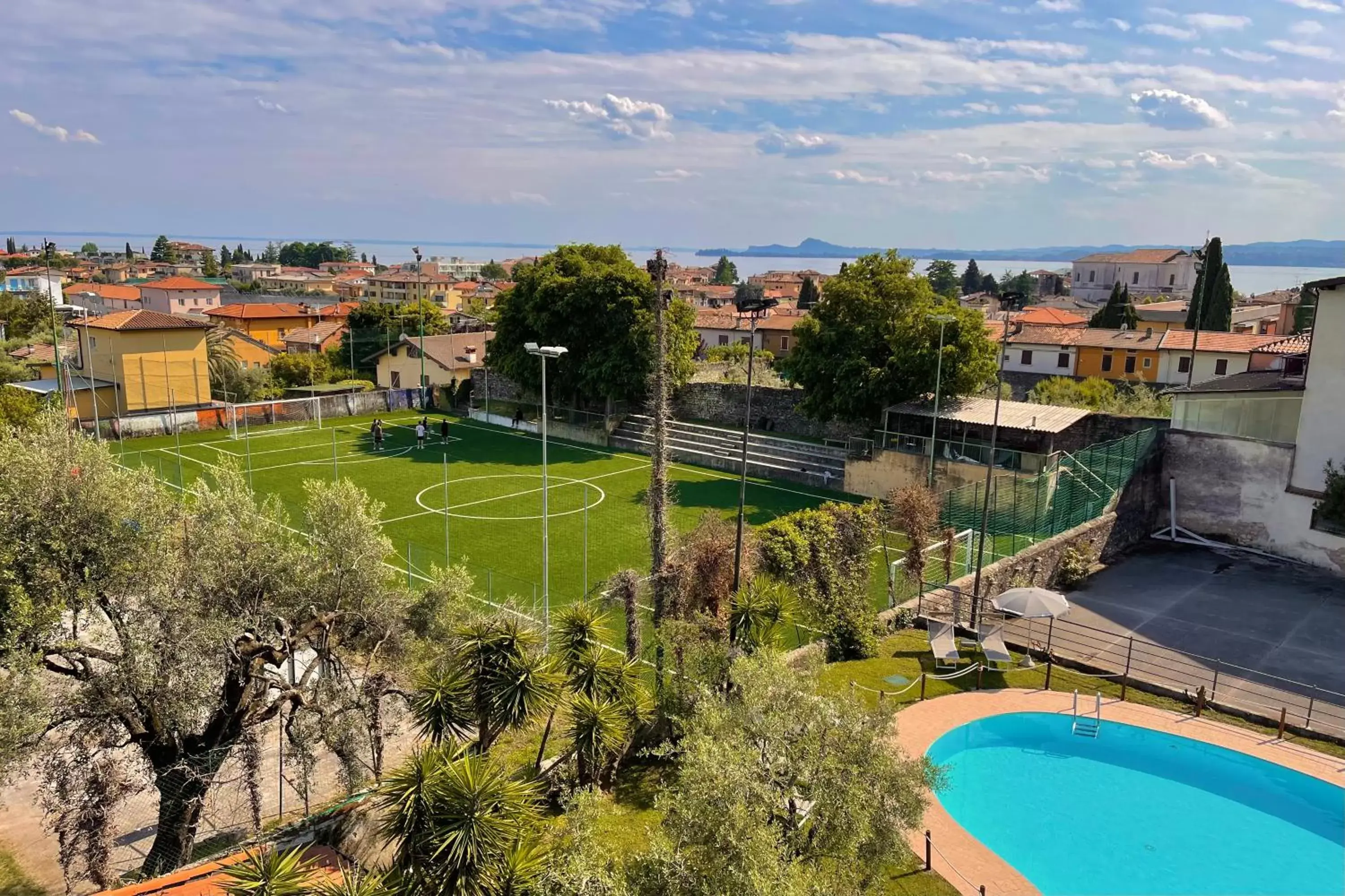 Bird's eye view, Pool View in Albergo Vittoria