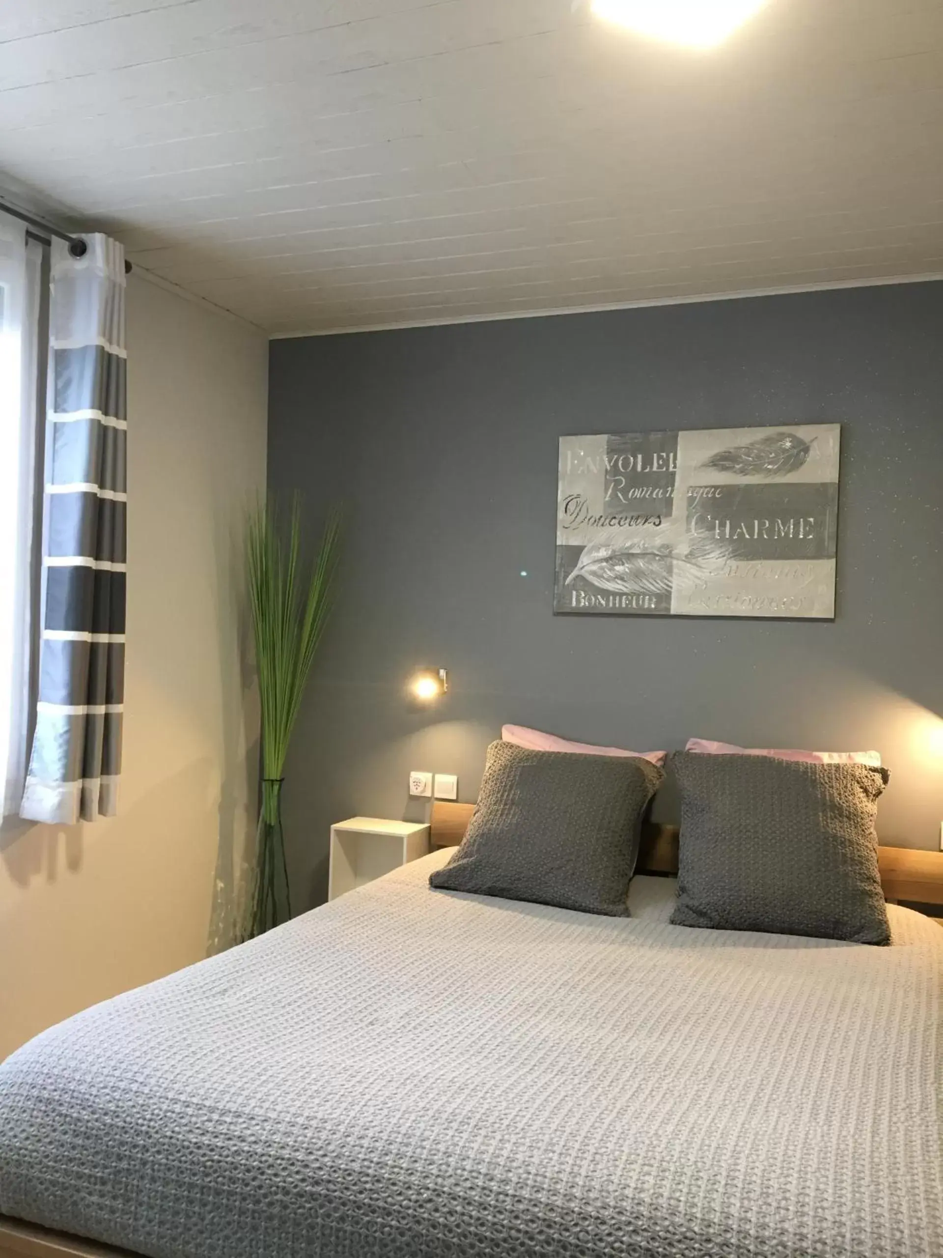 Bedroom, Bed in Le Glandasse