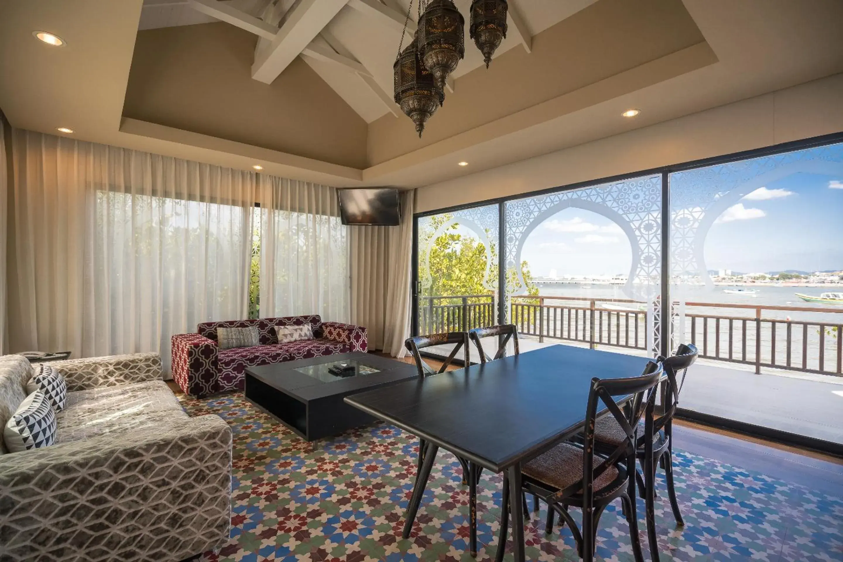 Living room, Seating Area in Way Hotel Pattaya