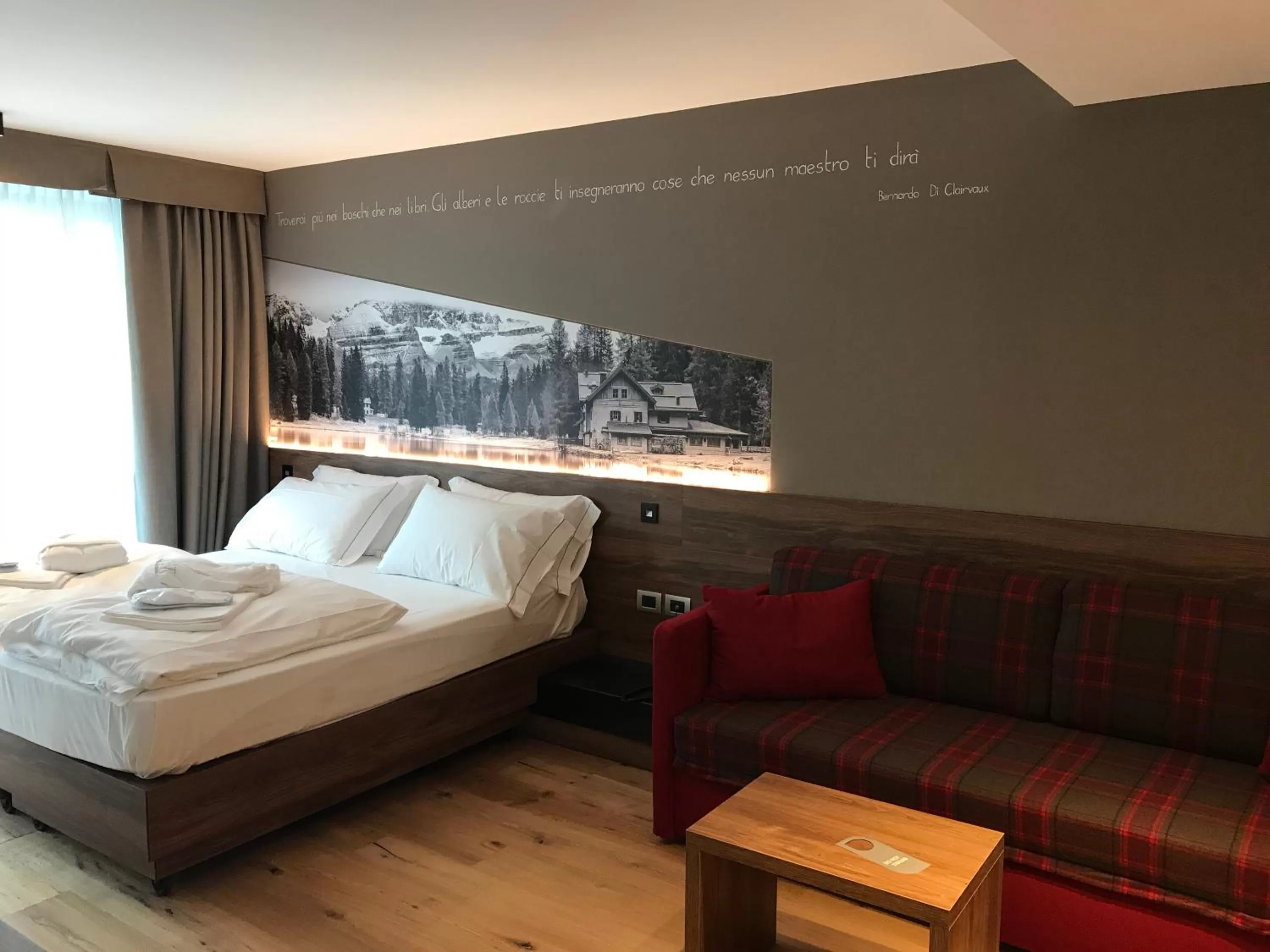 Photo of the whole room, Bed in Dolomeet Boutique Hotel