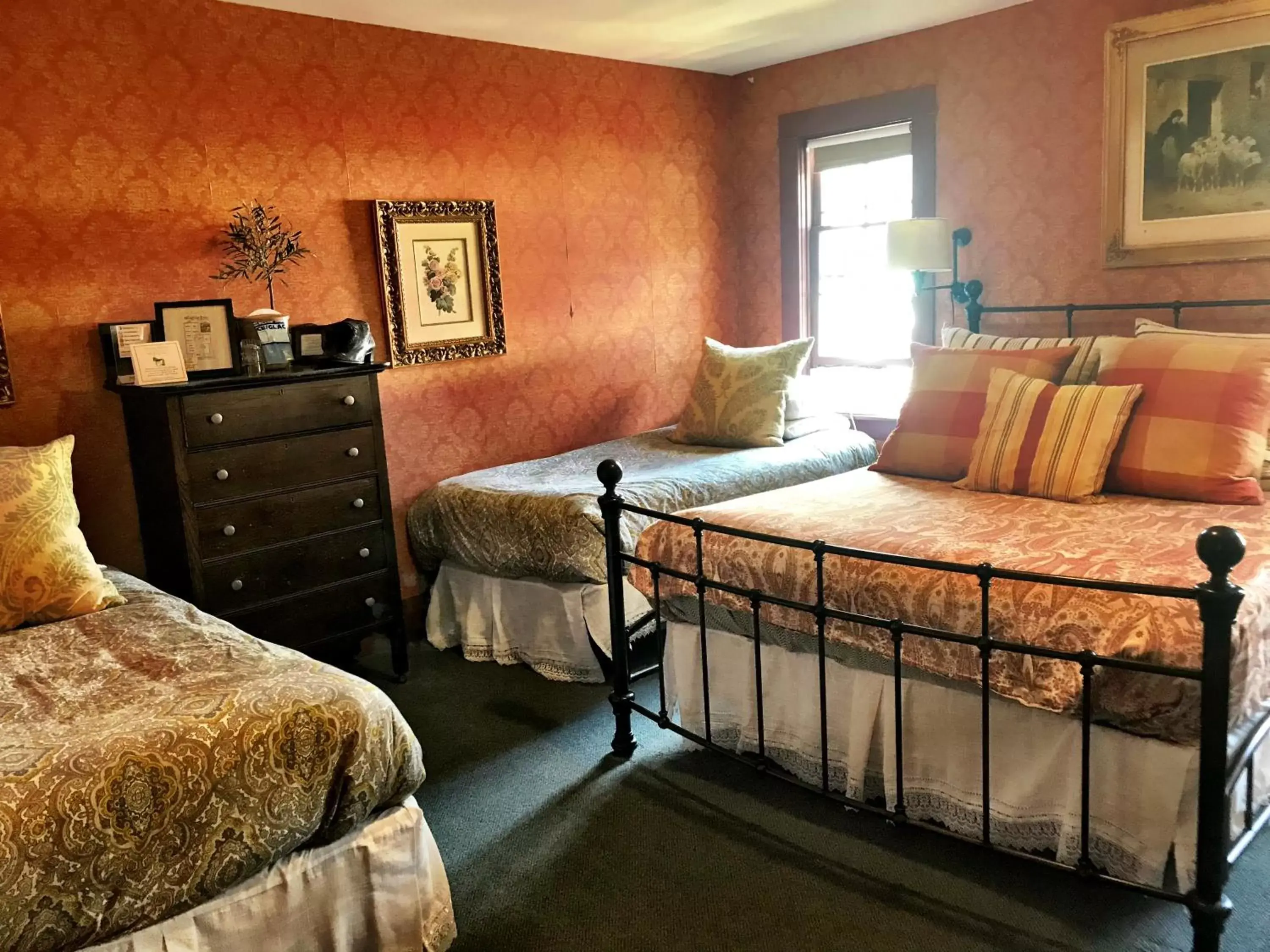 Bed in Historic Skagway Inn