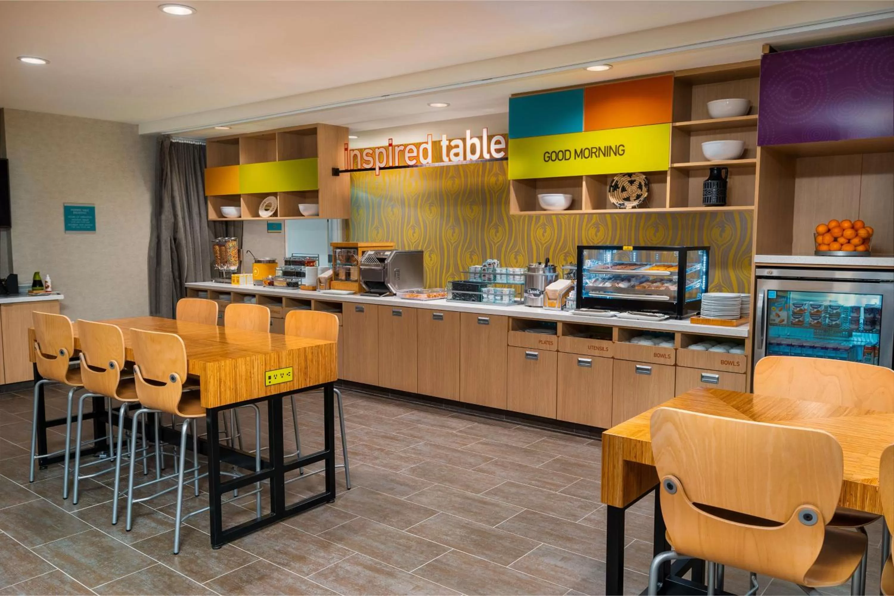 Breakfast in Home2 Suites Bakersfield