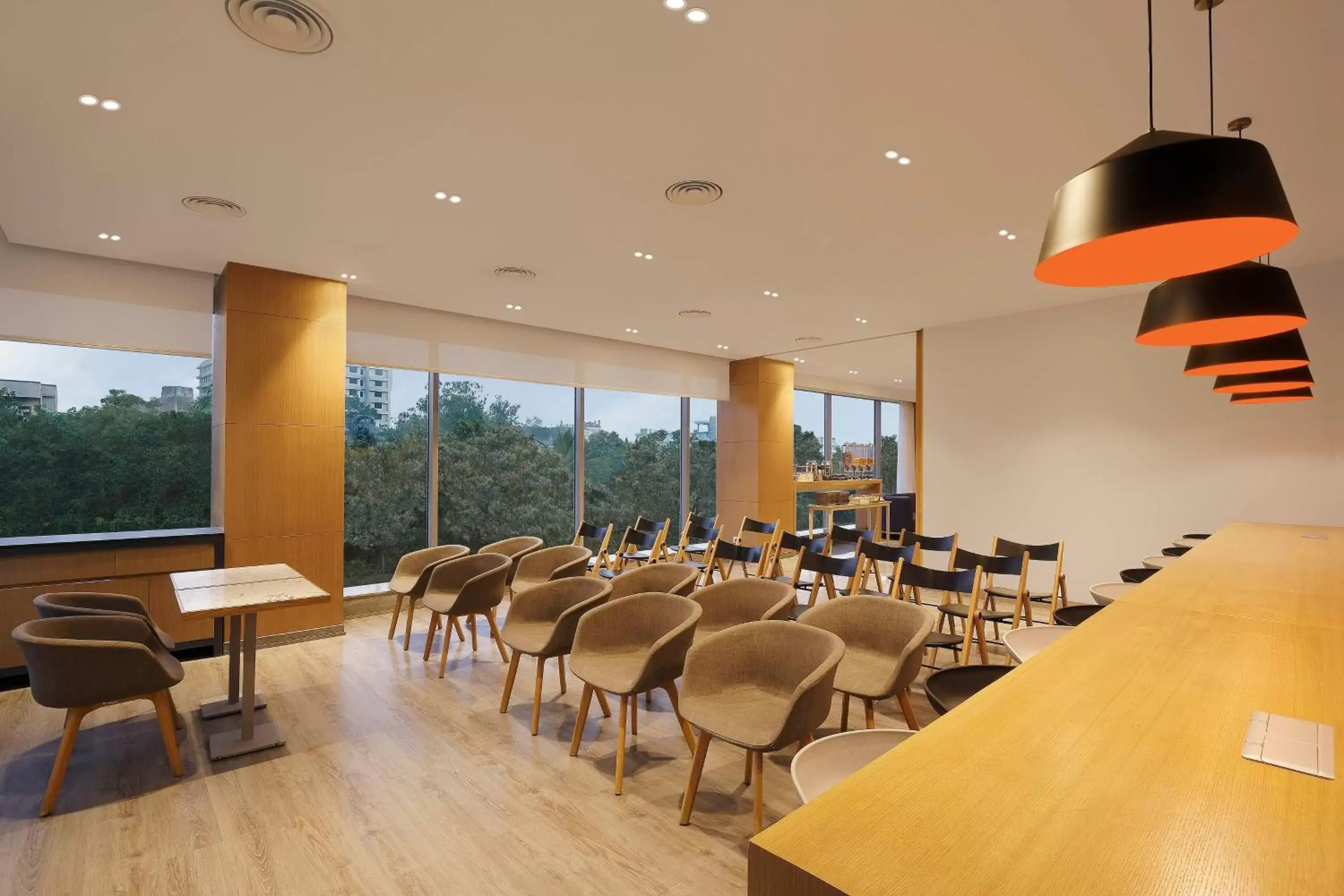 Meeting/conference room, Restaurant/Places to Eat in Holiday Inn Express Hyderabad Banjara Hills, an IHG Hotel