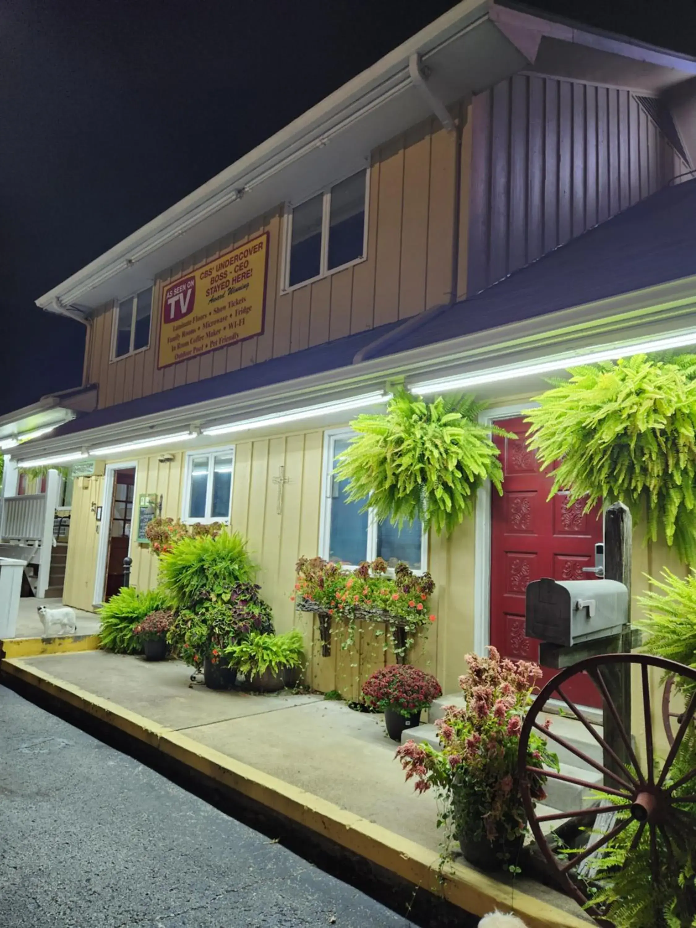 Property Building in Homestead Motel