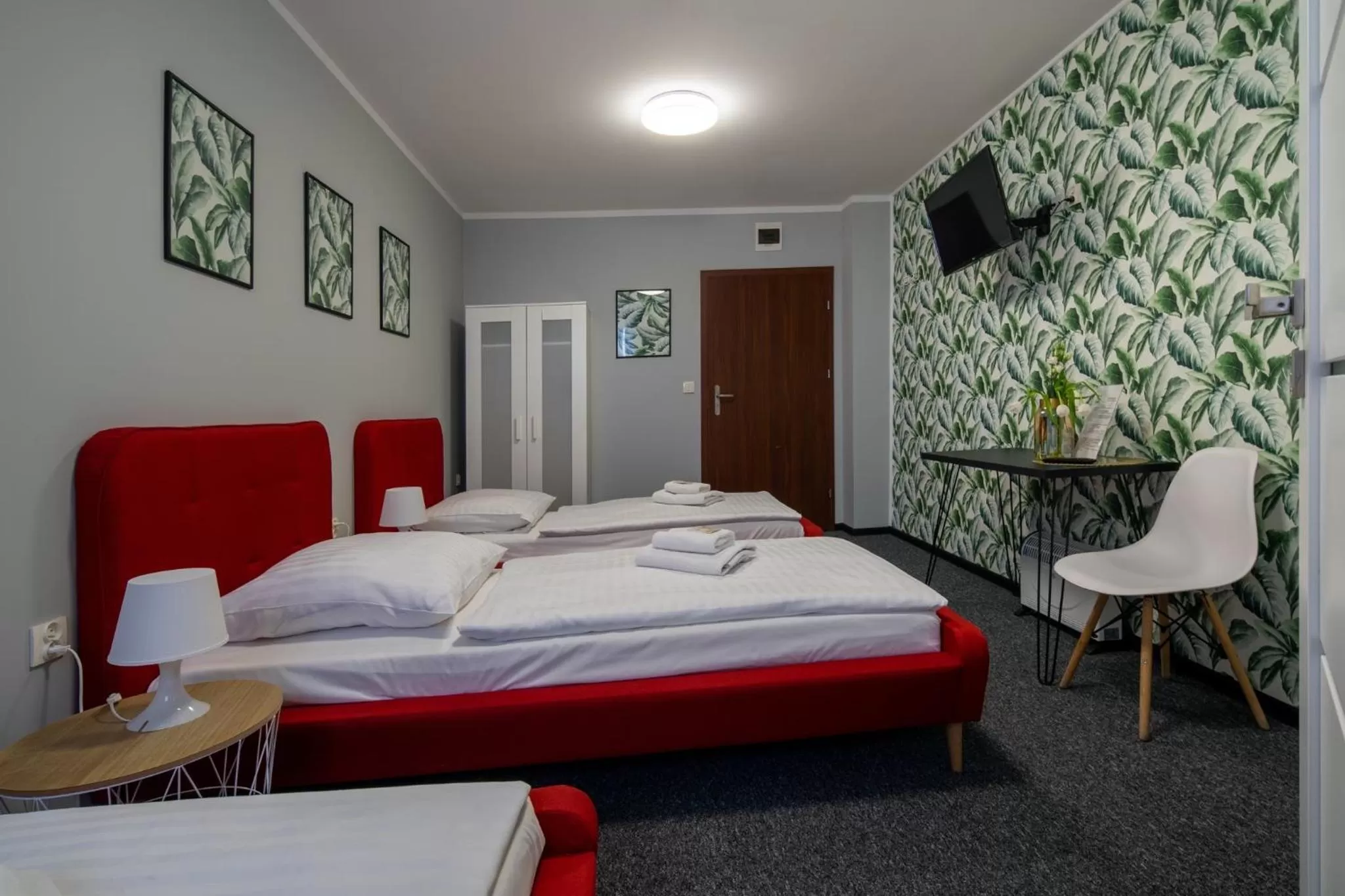 Bed in Nowotel Stop and Sleep