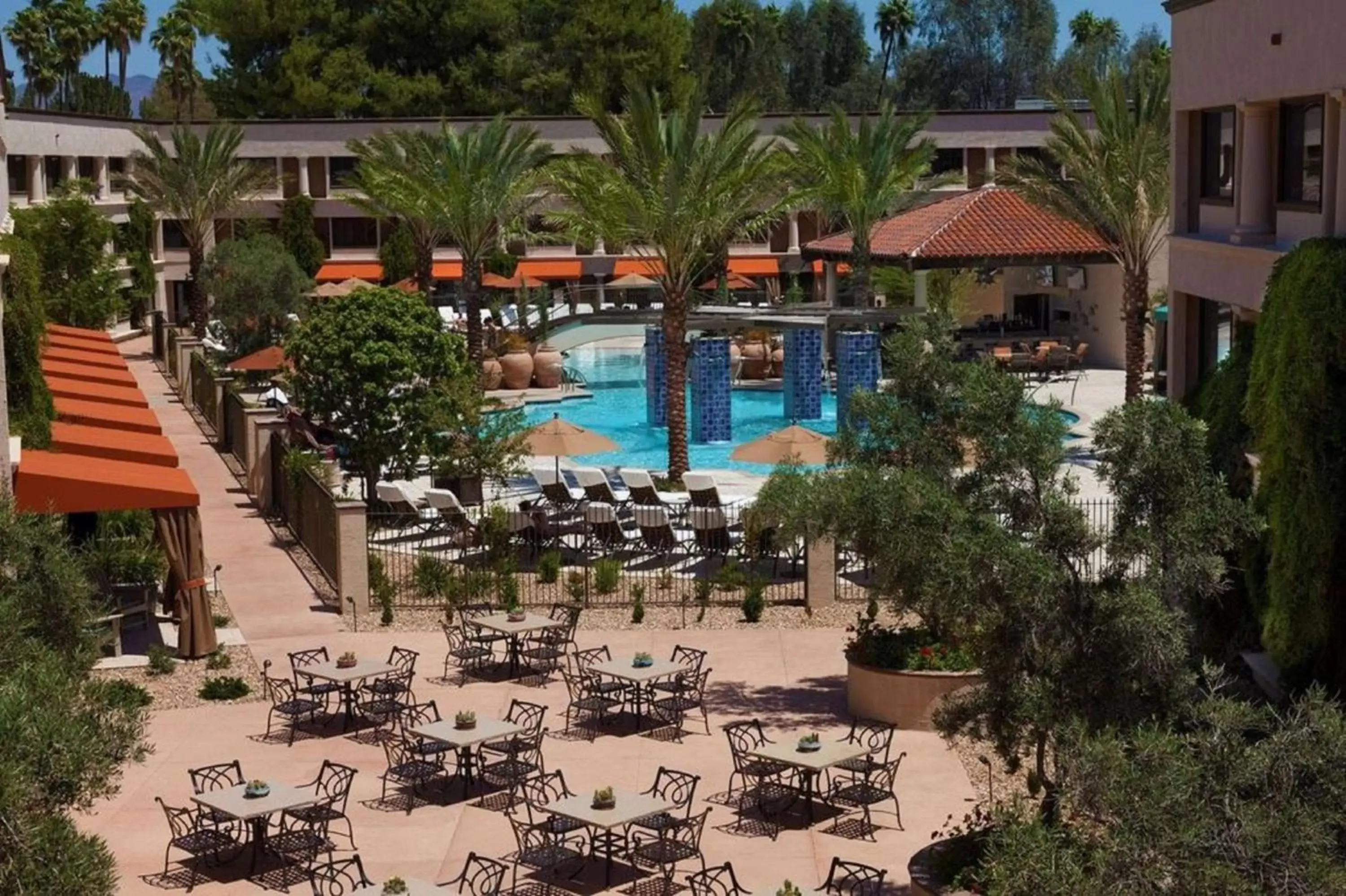 Swimming pool, Pool View in The Scottsdale Resort at McCormick Ranch