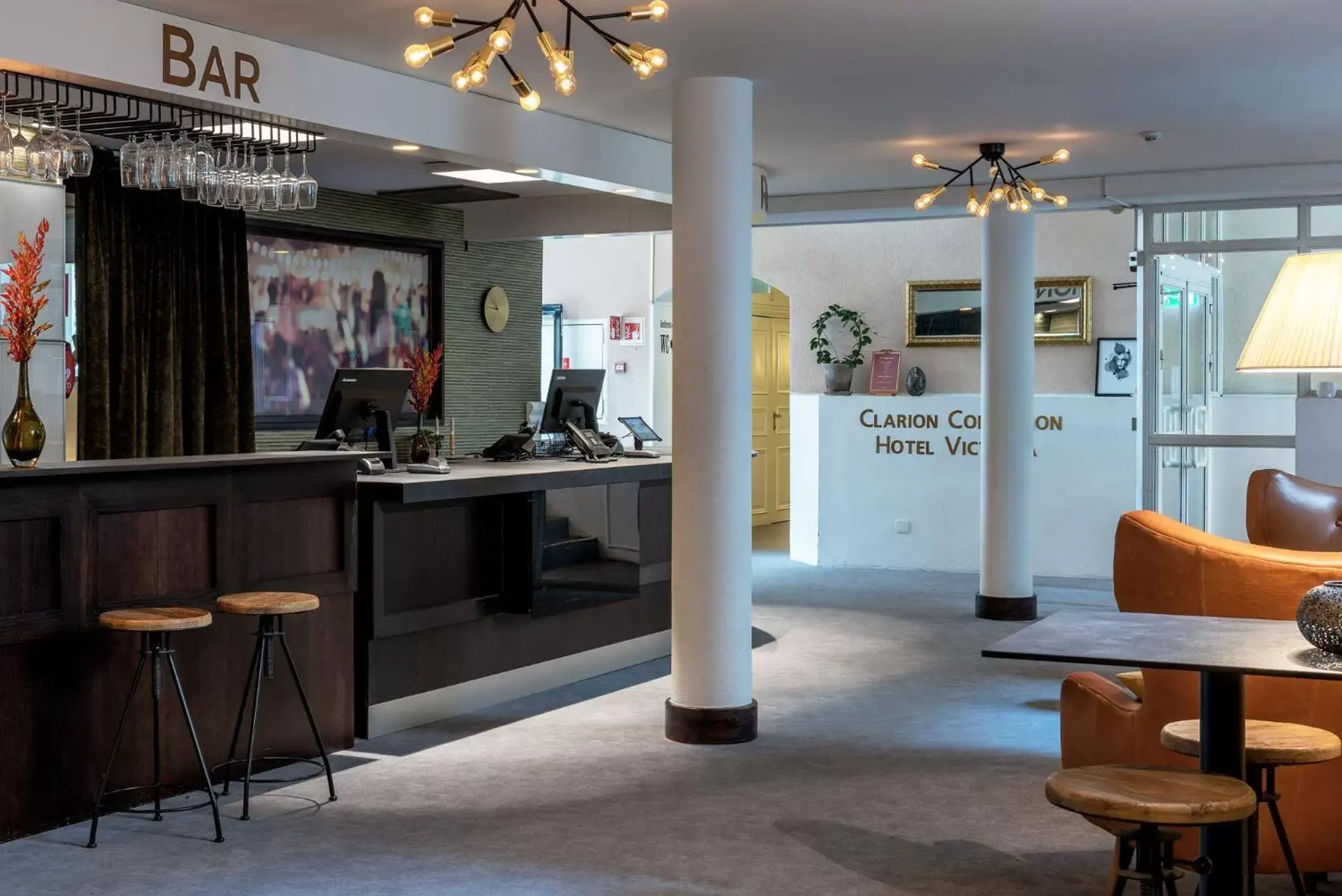 Lobby/Reception in Clarion Collection Hotel Victoria