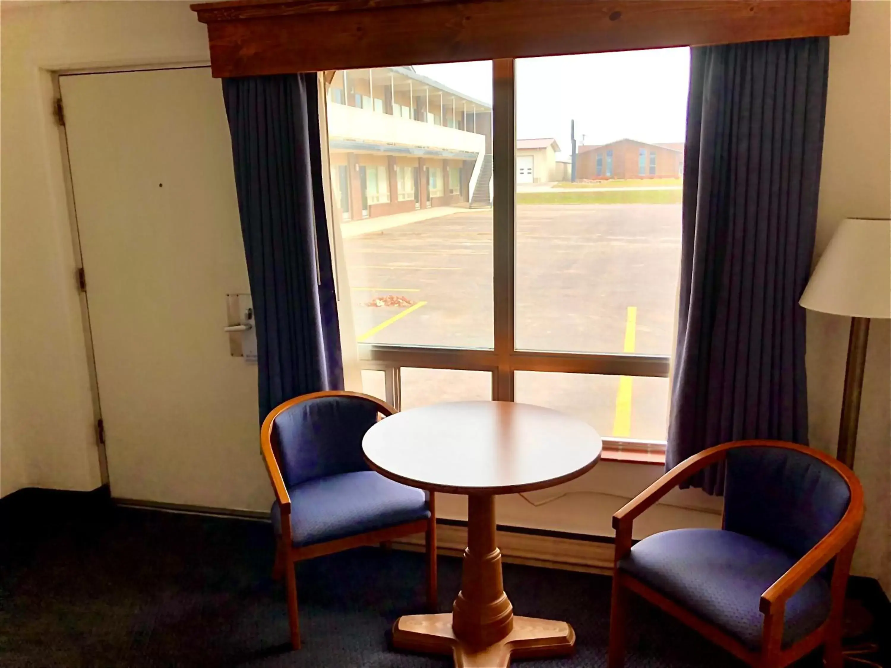 Other, Seating Area in Corn Palace Inn