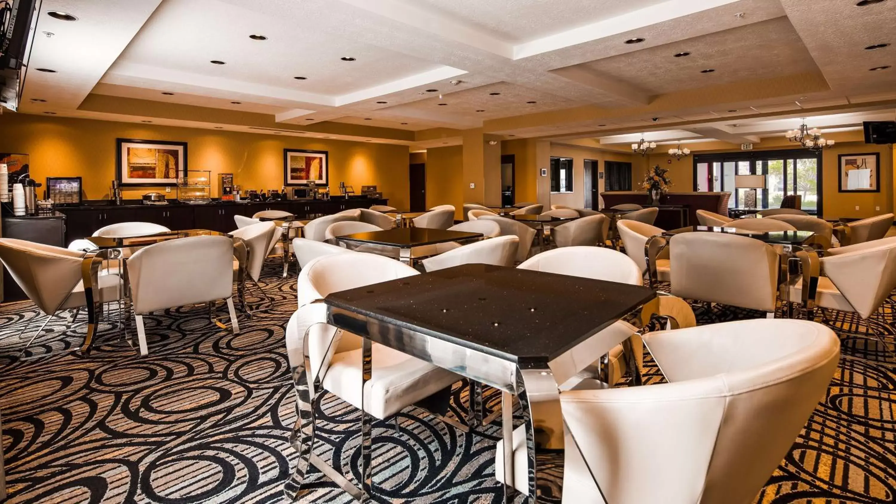 Restaurant/places to eat, Banquet Facilities in Best Western Plus Airport Inn & Suites