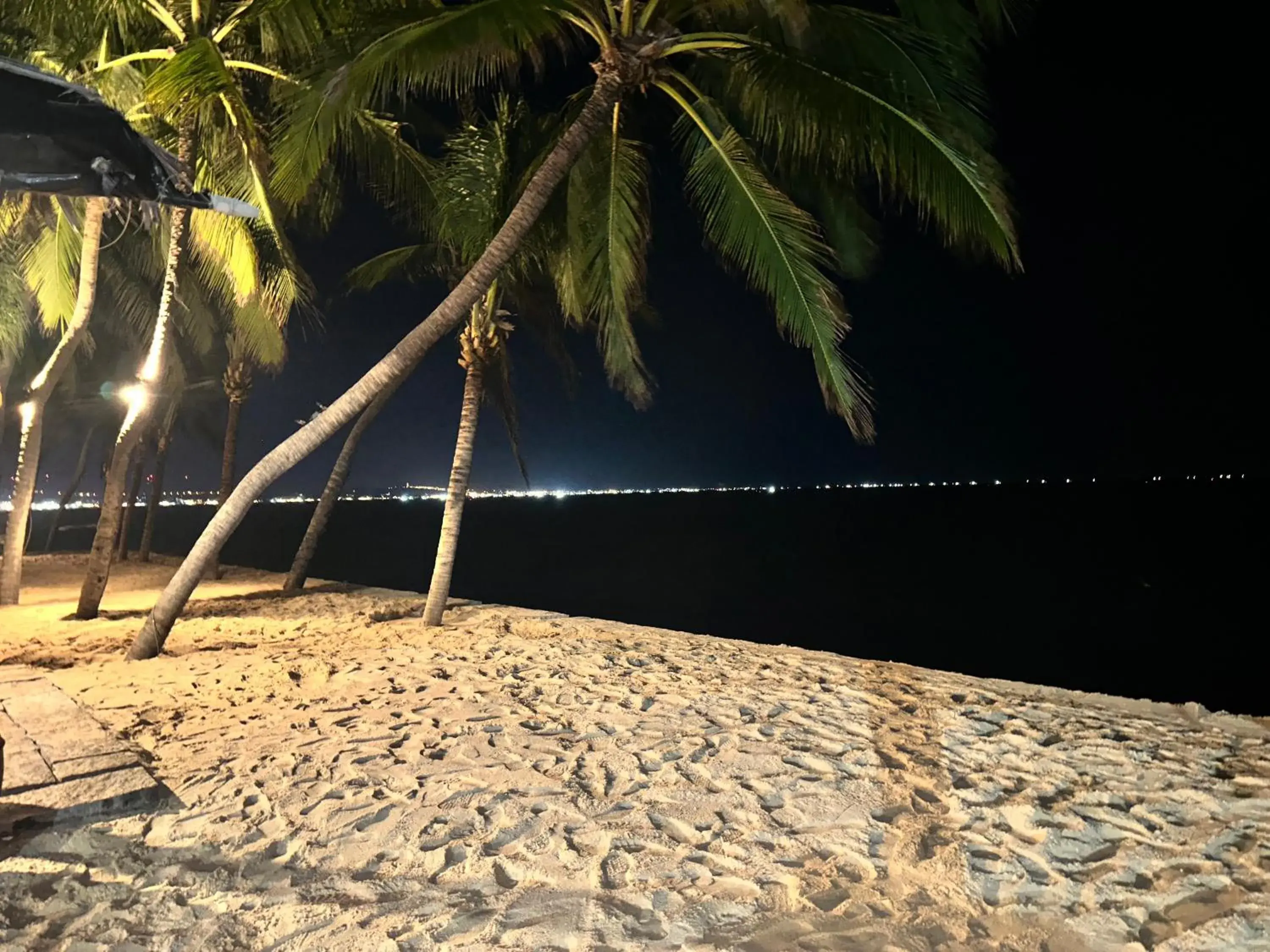 Beach in Ananda Resort