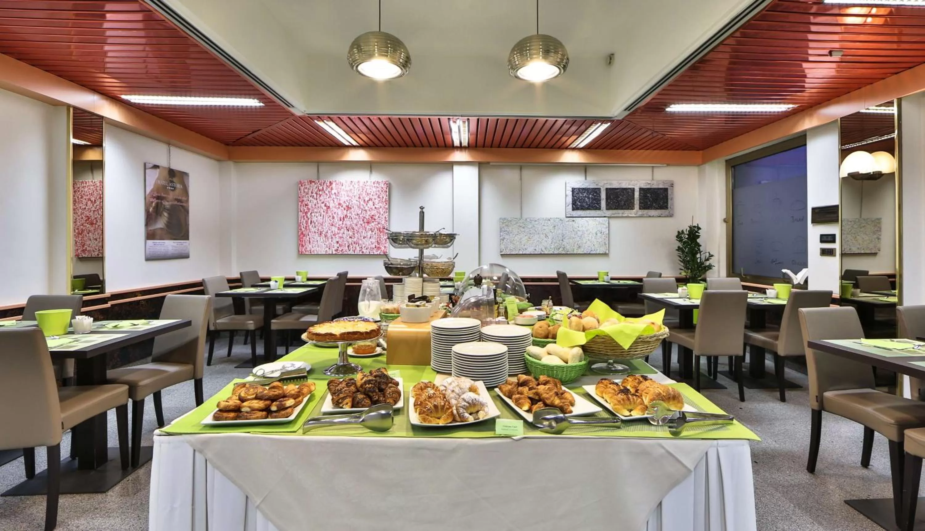 Restaurant/places to eat in Hotel Astoria Sure Hotel Collection By Best Western