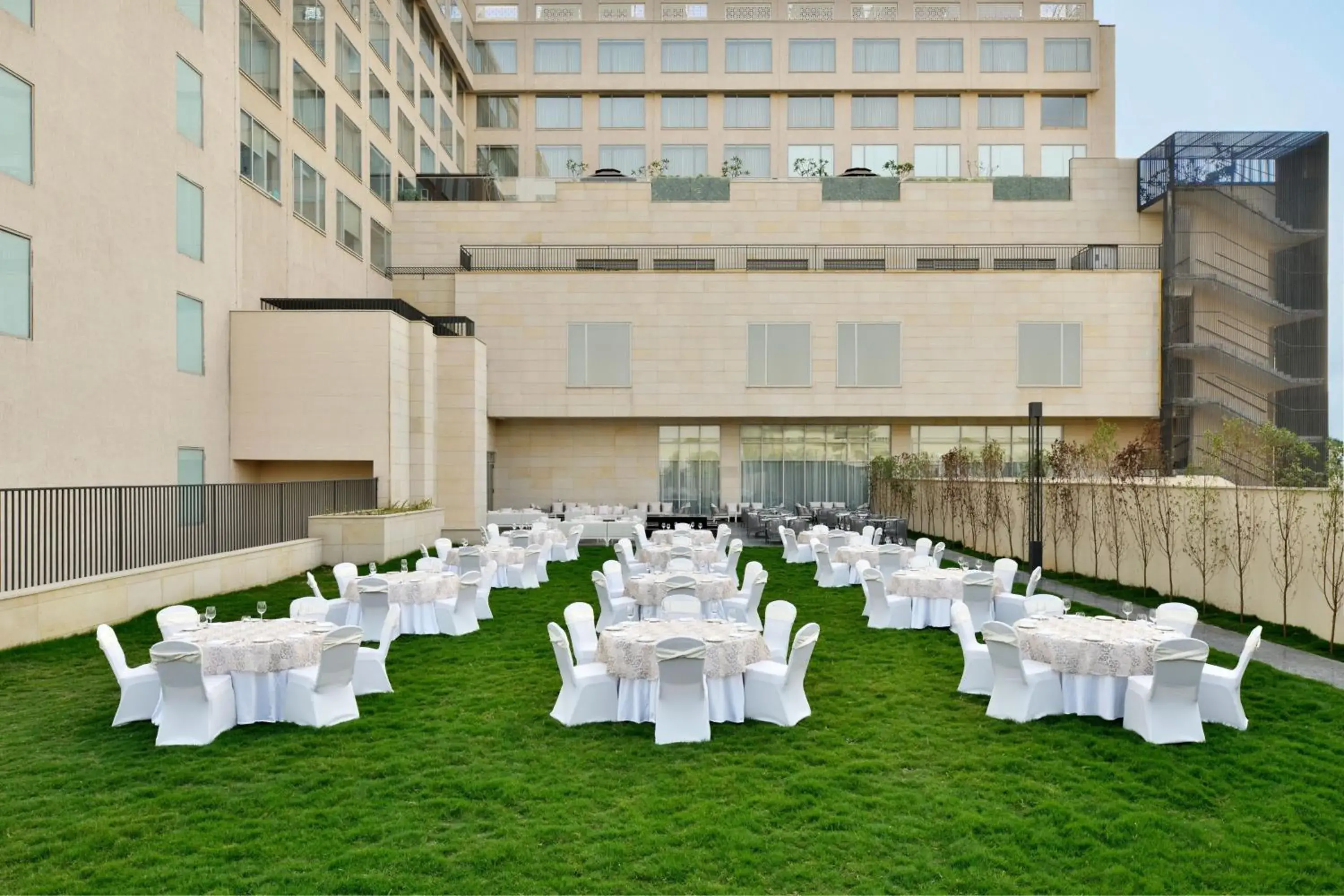 Banquet/Function facilities, Banquet Facilities in Le Méridien Amritsar