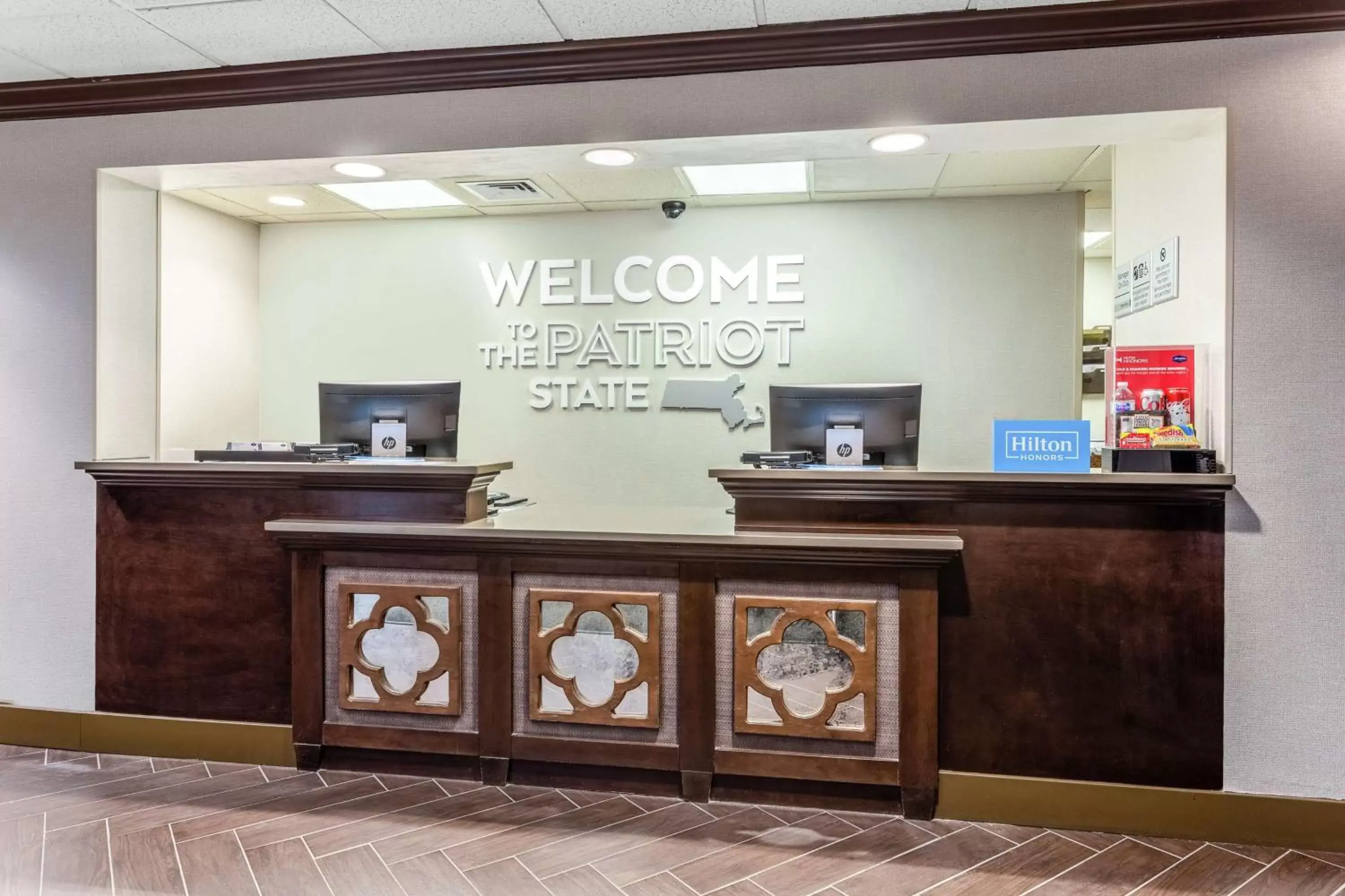 Lobby or reception, Lobby/Reception in Hampton Inn Boston/Peabody