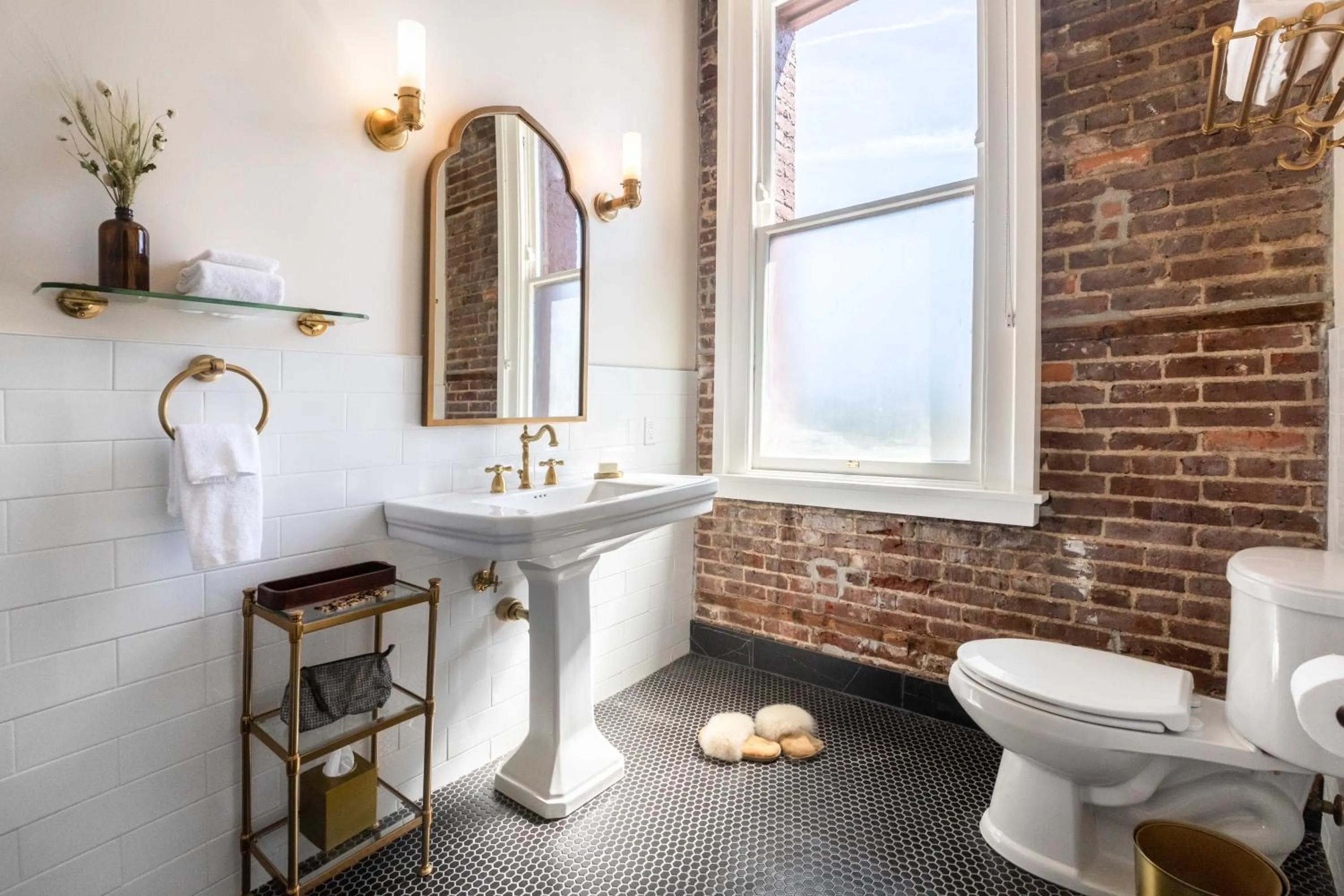 Bathroom in National Exchange Hotel