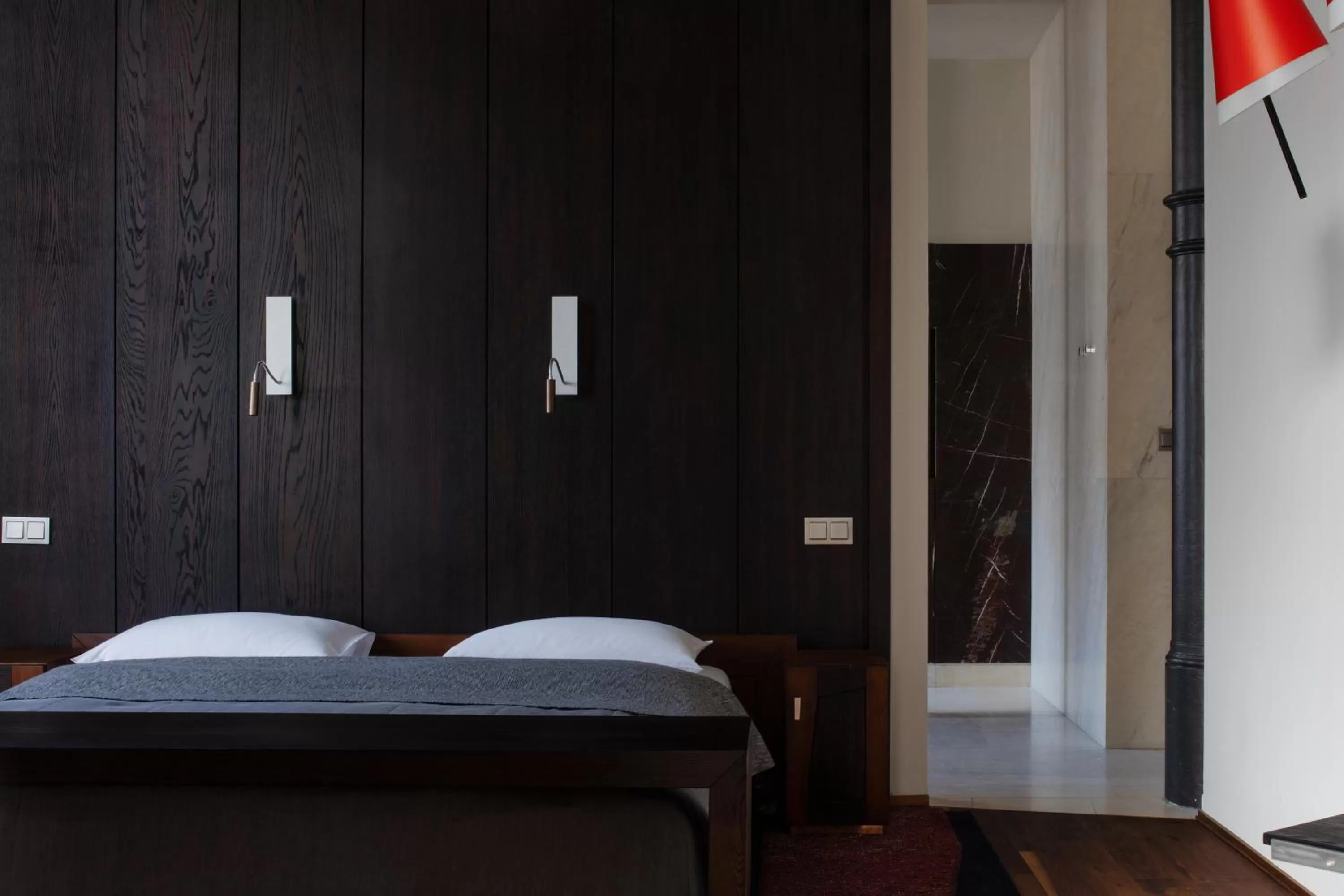 Bed in Hotel Monopol