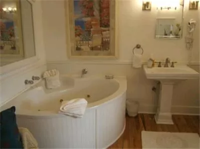 Bathroom in Ambrosia Key West