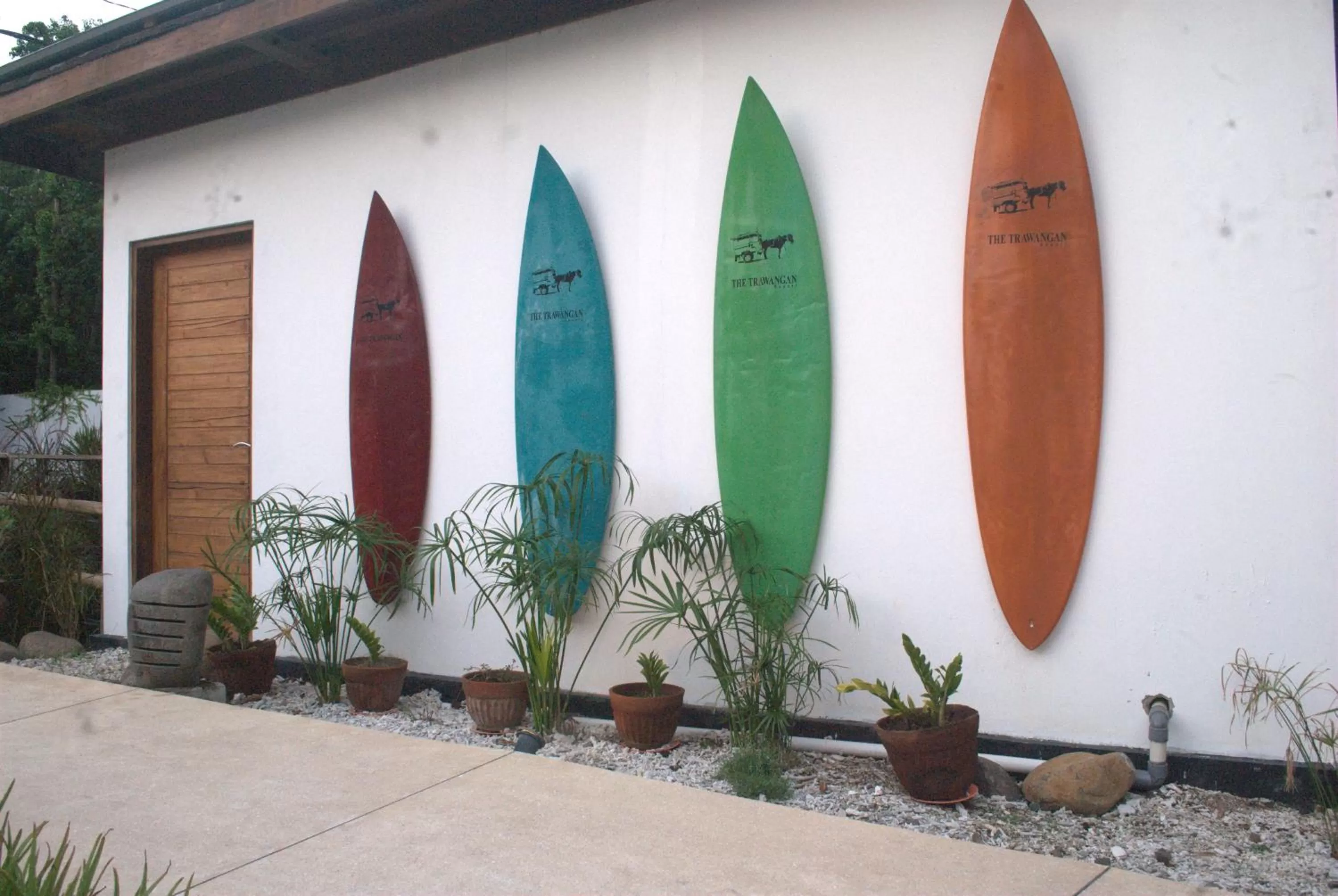 Restaurant/places to eat in The Trawangan Resort