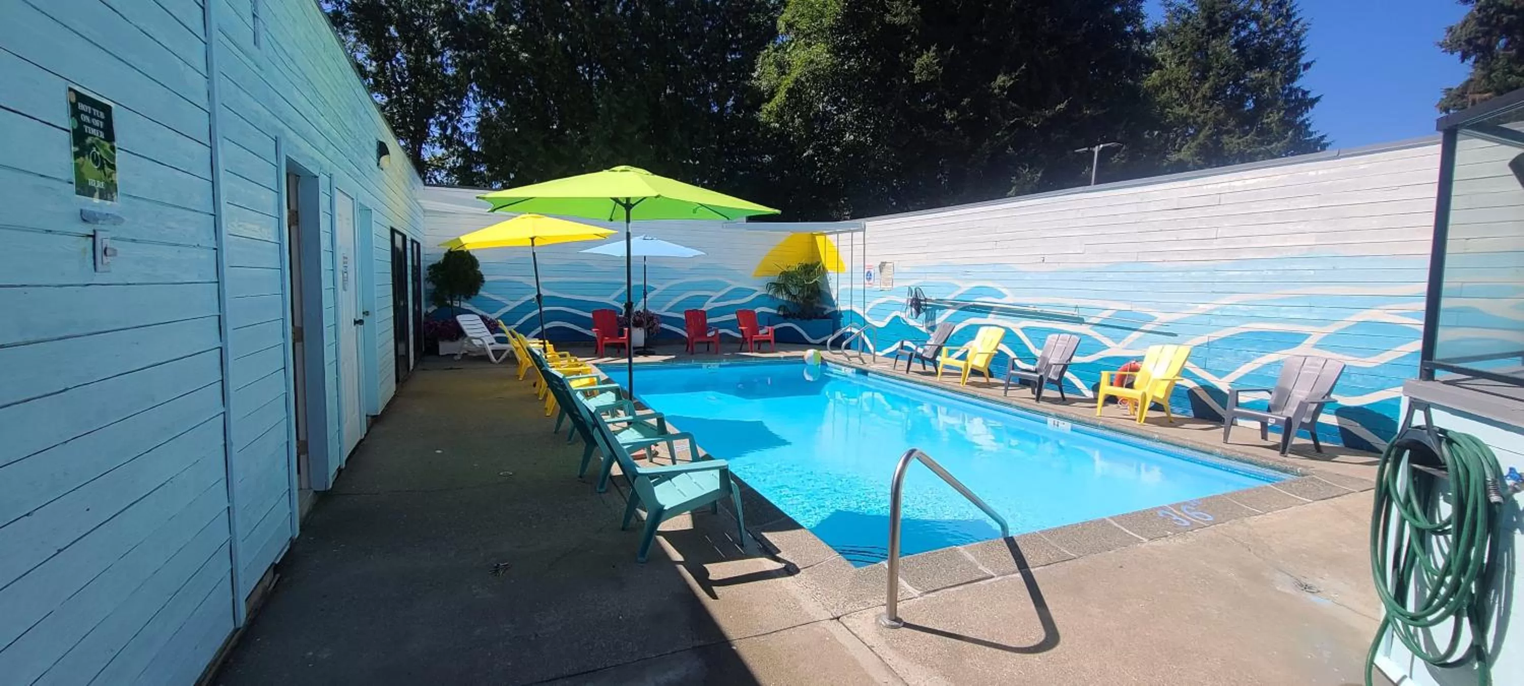 Property building in The Cedars Inn Hotel & Convention Centre