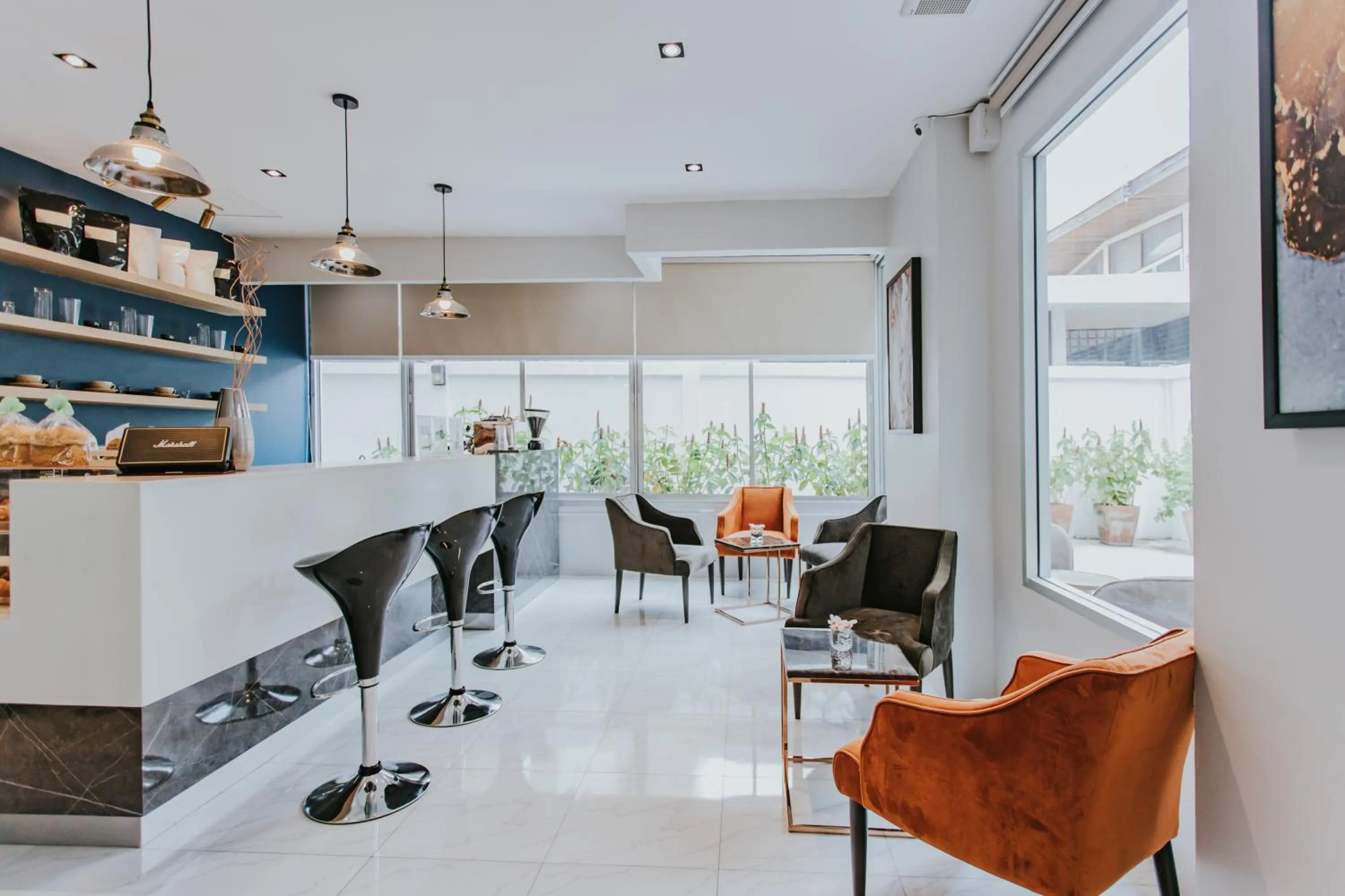 Restaurant/places to eat in D Varee Montara Thonglor 25