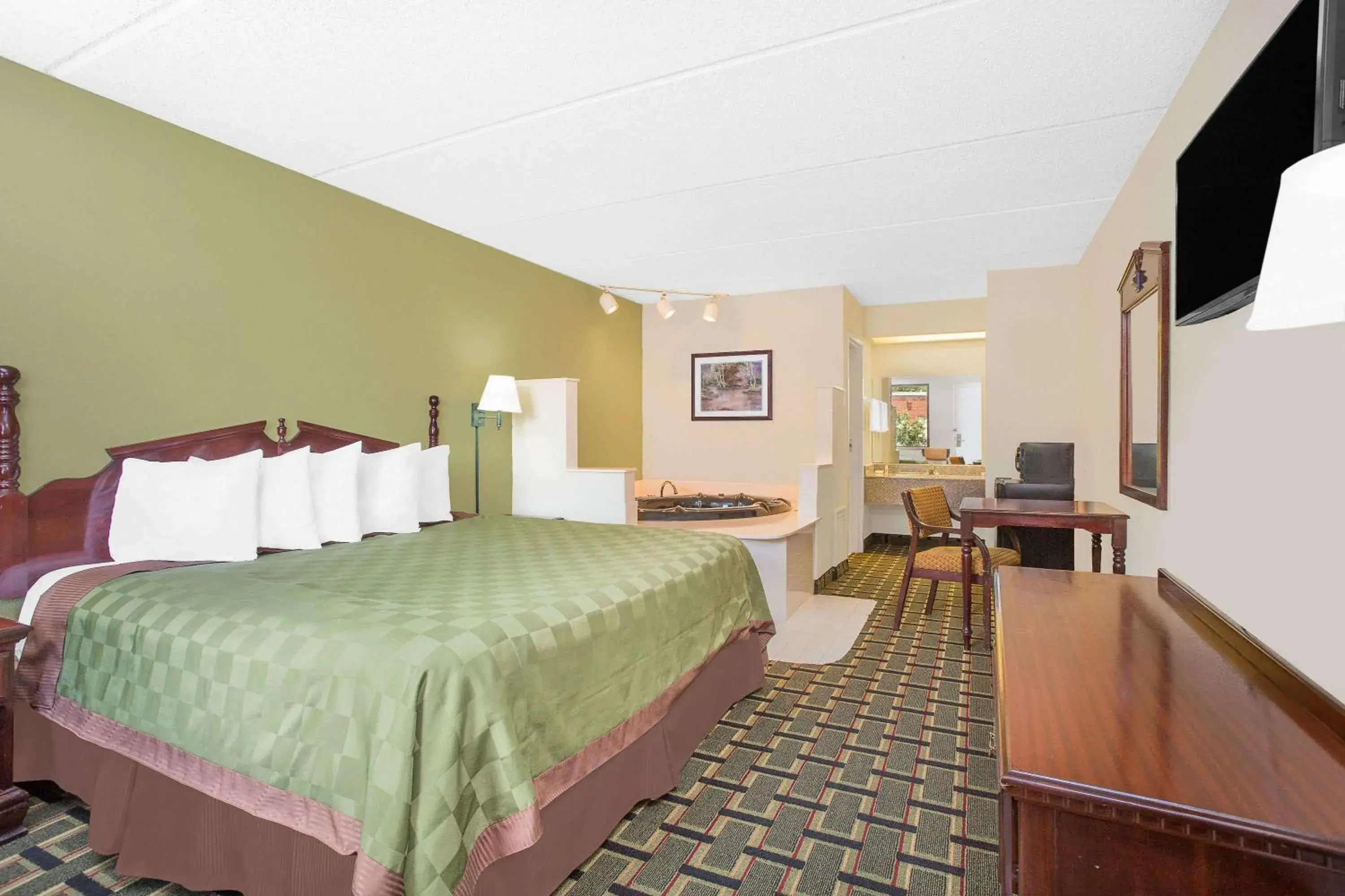 Photo of the whole room in Days Inn by Wyndham Eufaula AL