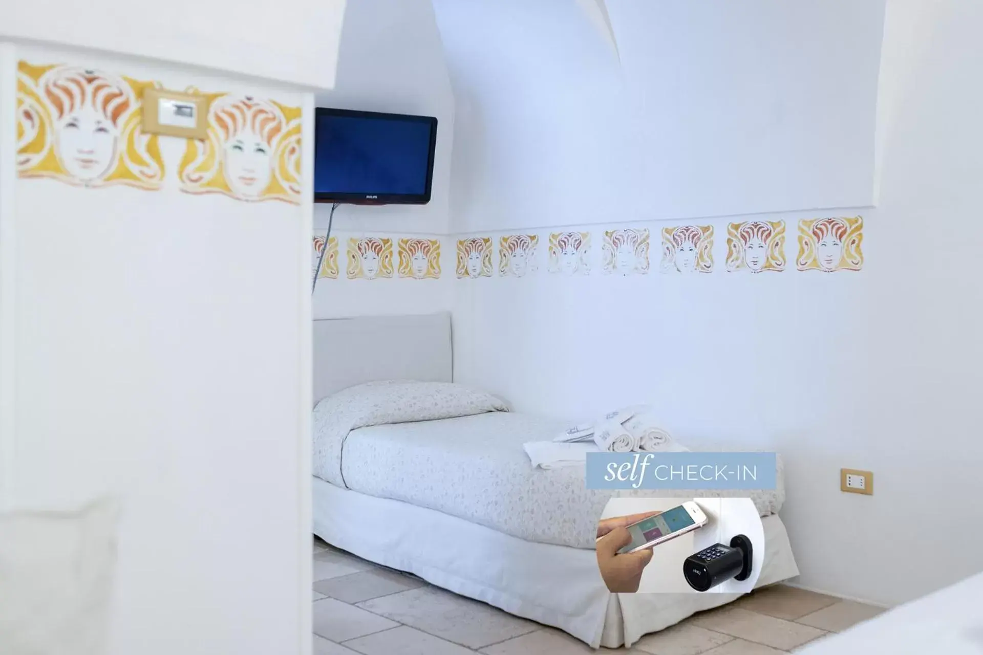 Bed in Dimora Dell'Osanna Raro Villas Smart Rooms Collection