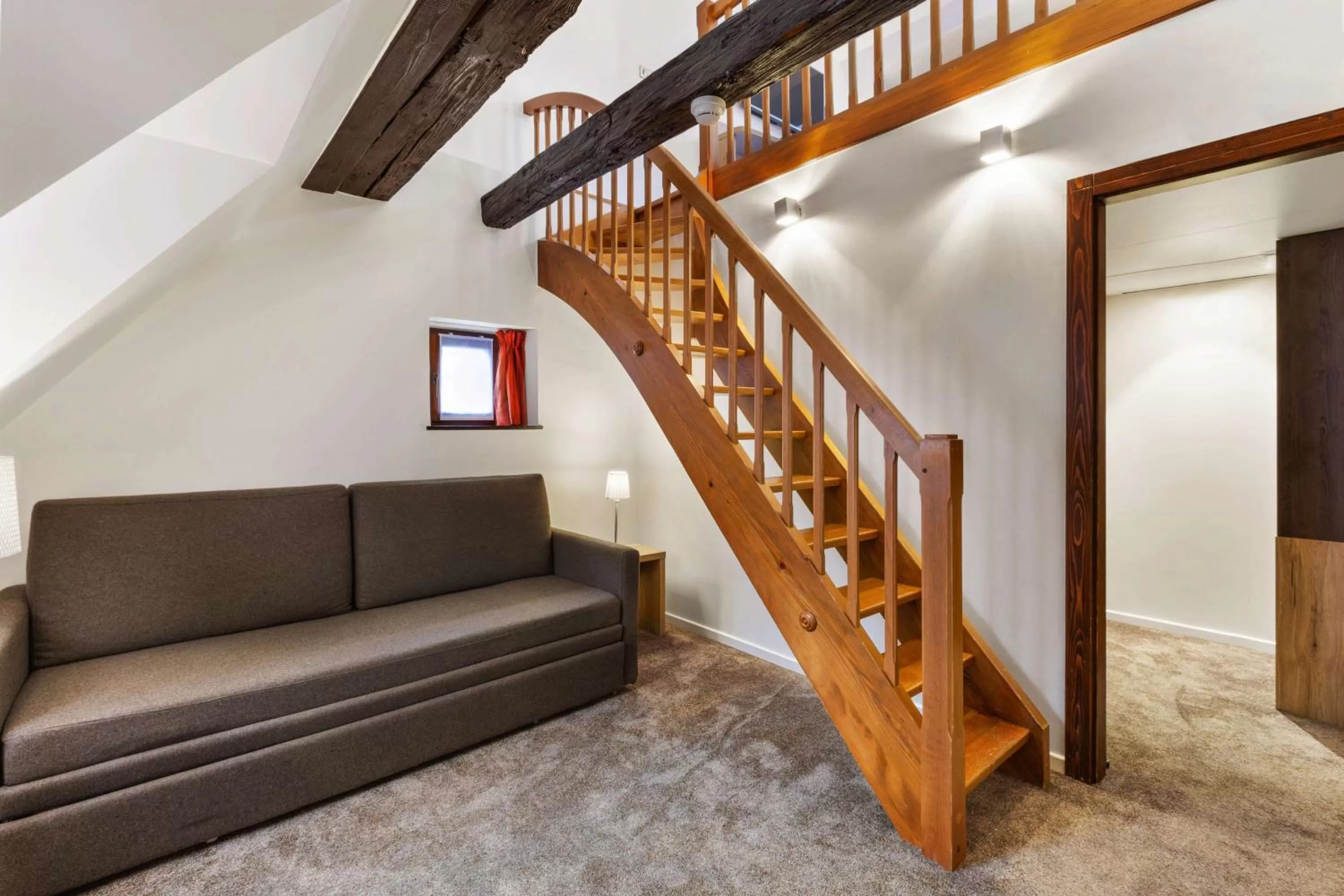 Photo of the whole room in Hotel KLE, BW Signature Collection