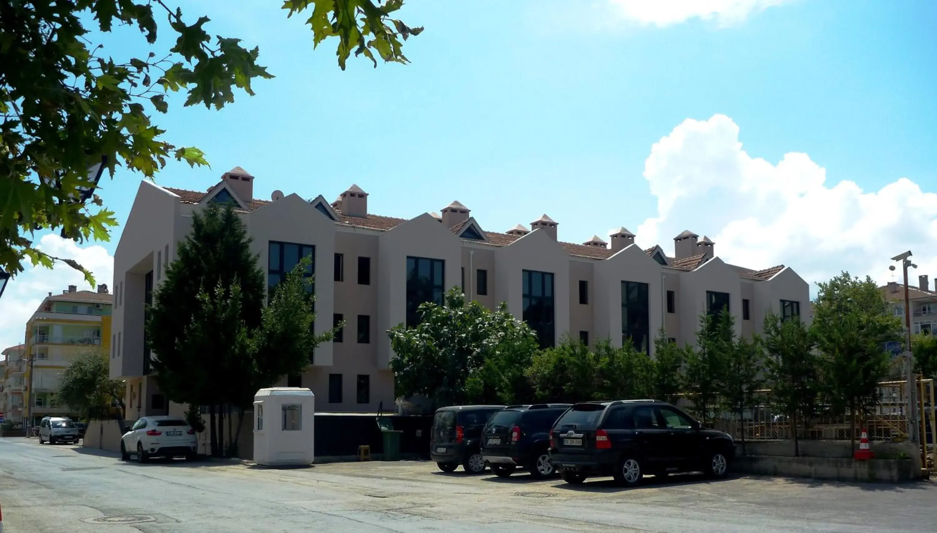 Facade/entrance, Property Building in Montania Town Hotel Mudanya