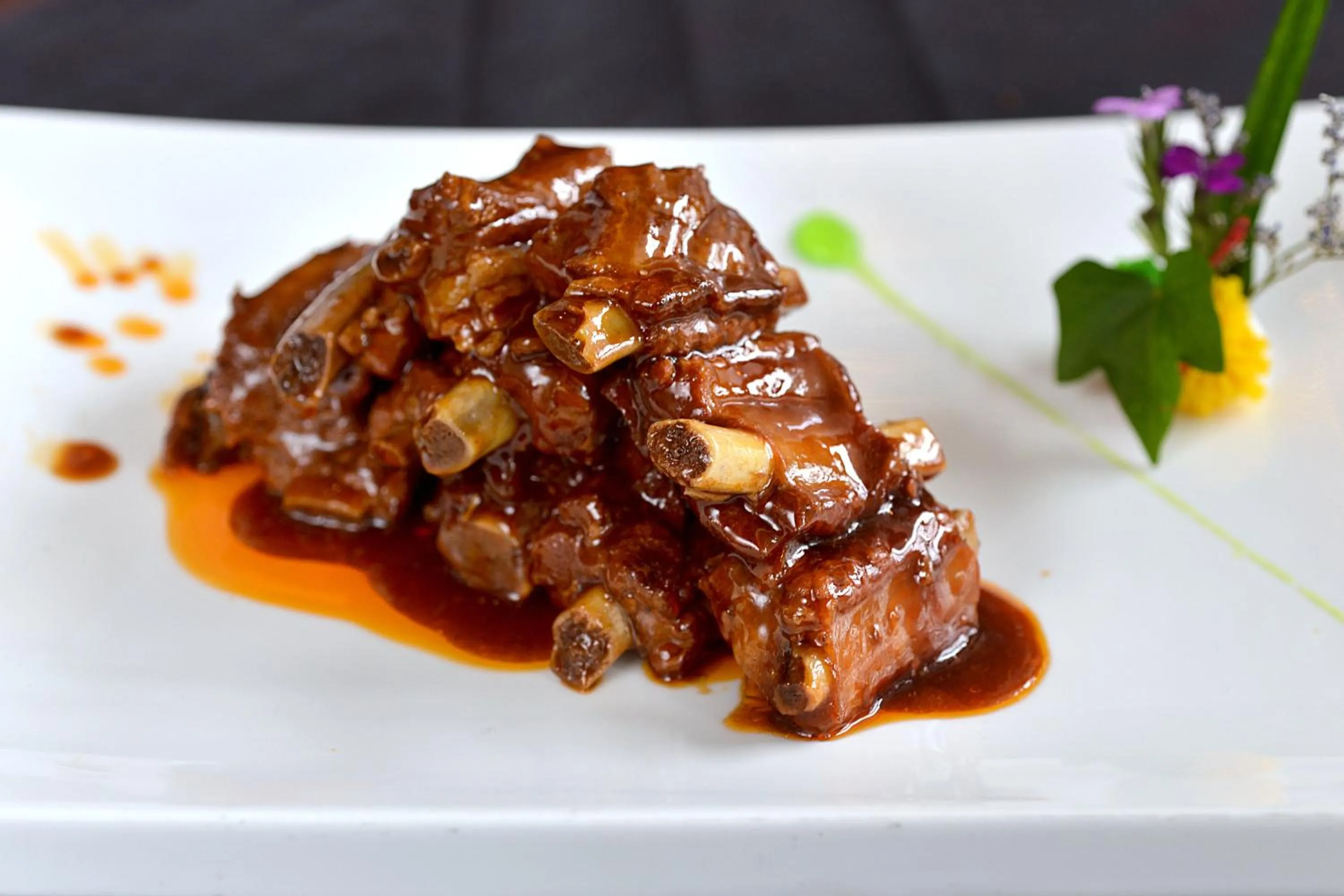 Restaurant/places to eat in Crowne Plaza Huangshan Yucheng by IHG