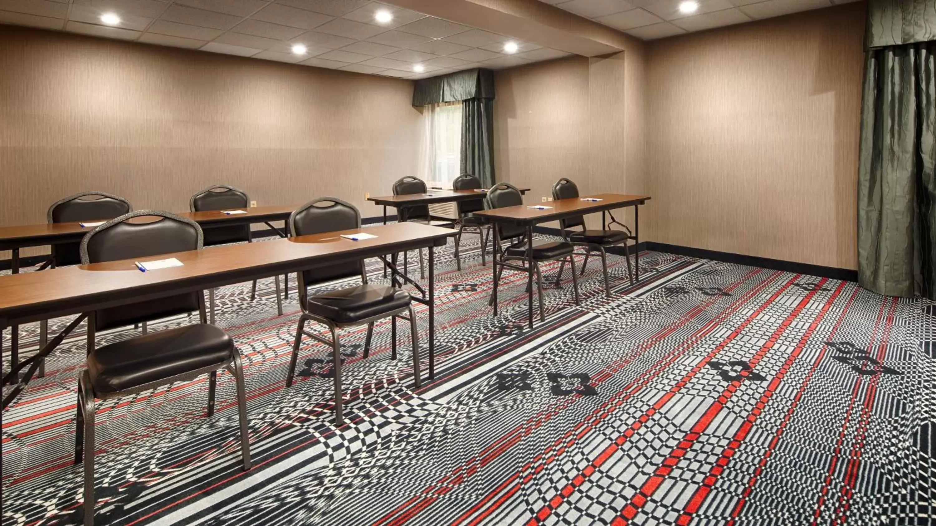 Banquet/Function facilities in The Hotel at Dayton Airport