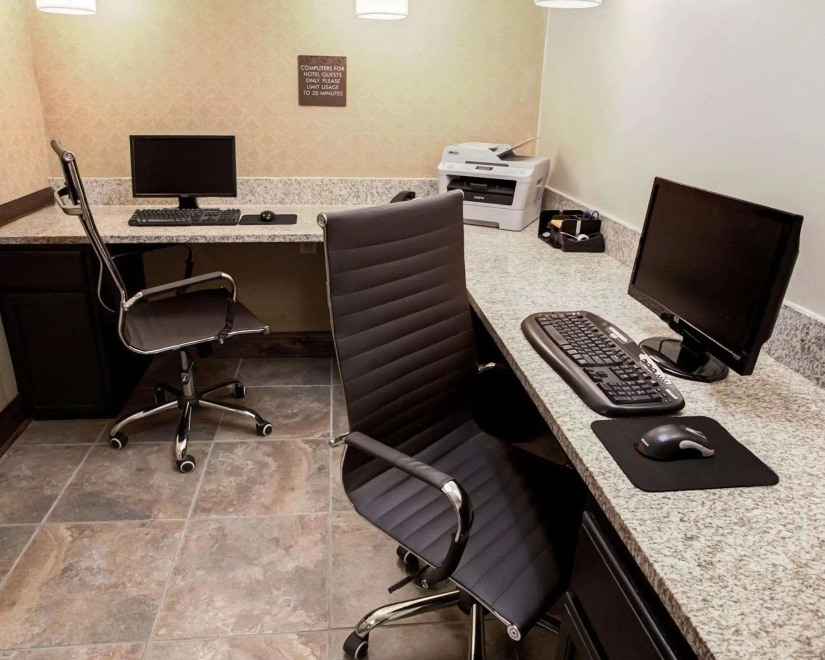 On site, Business Area/Conference Room in Comfort Suites Georgetown