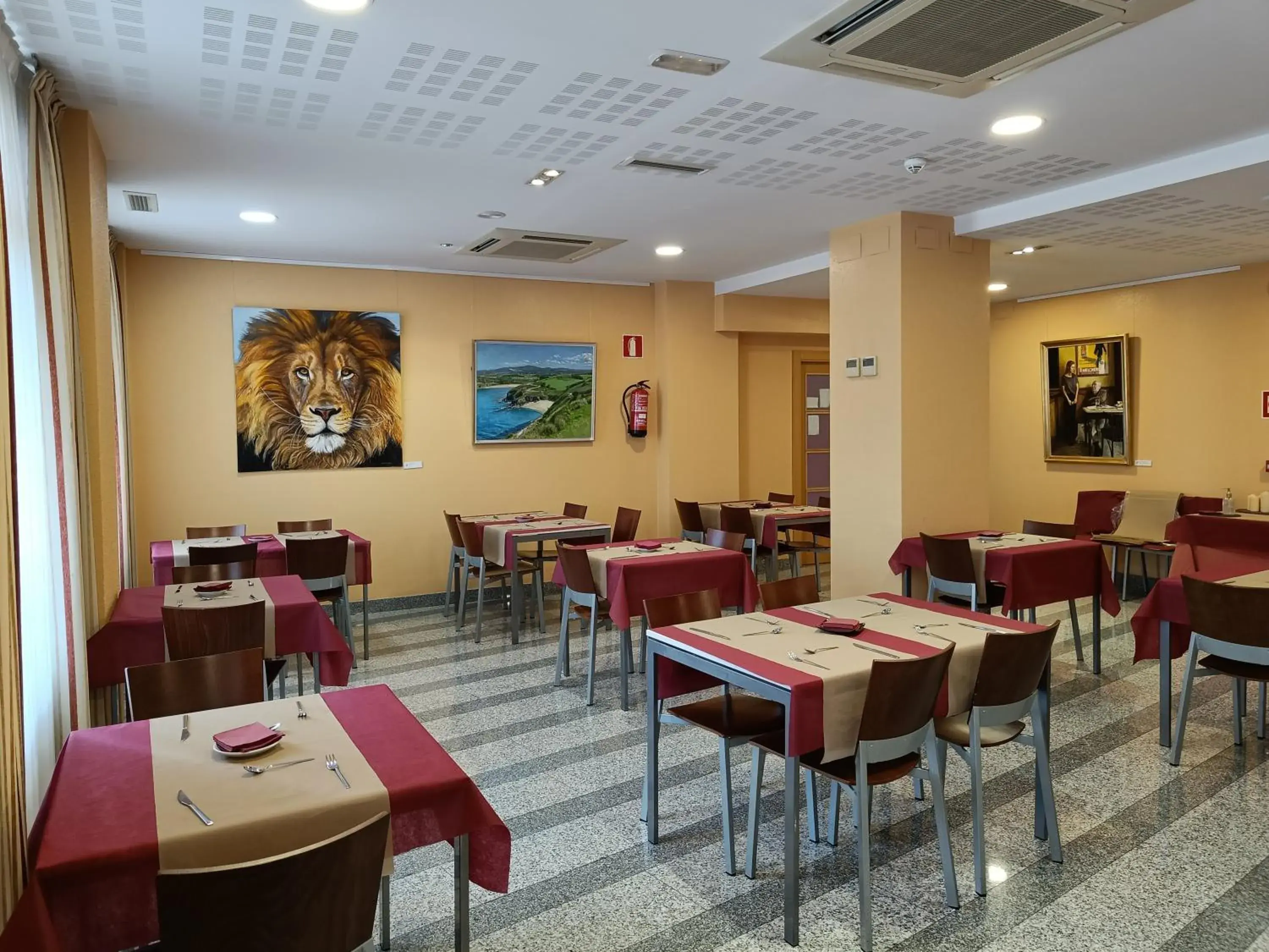 Breakfast, Restaurant/Places to Eat in Hotel Palacio Congresos