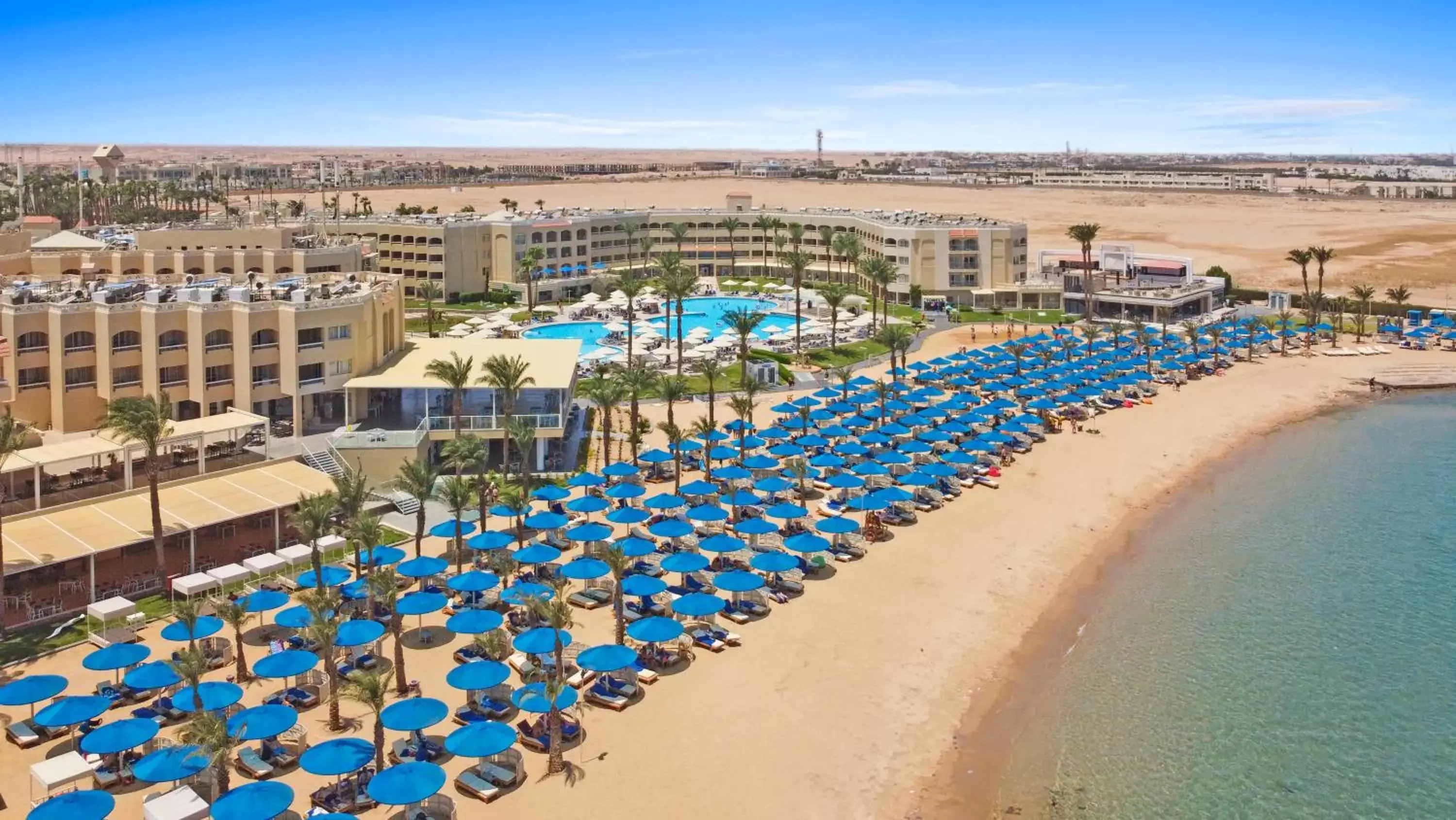 Beach, Bird's-eye View in Beach Albatros Resort - Hurghada